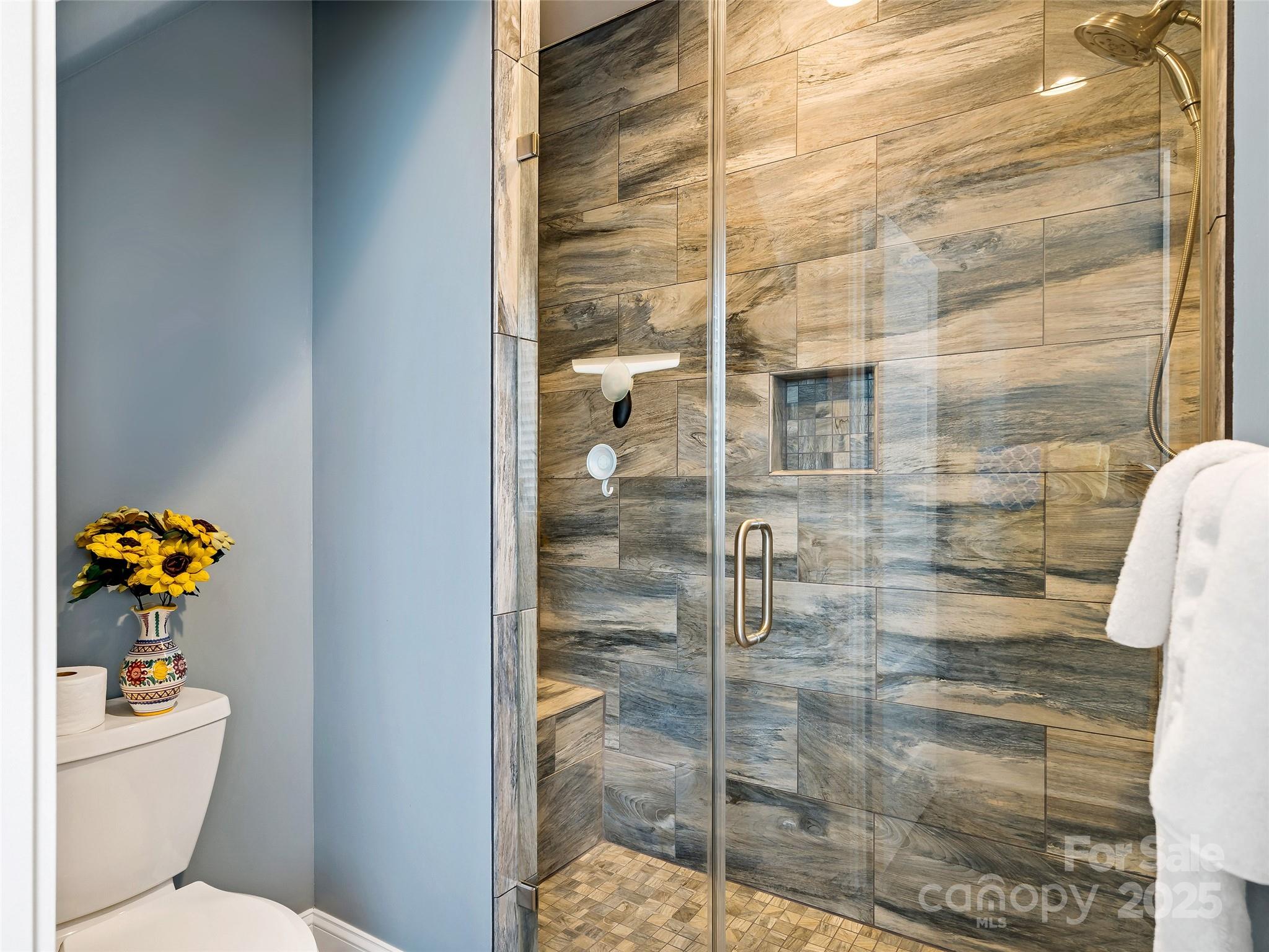 Lake Tahoma - Residential