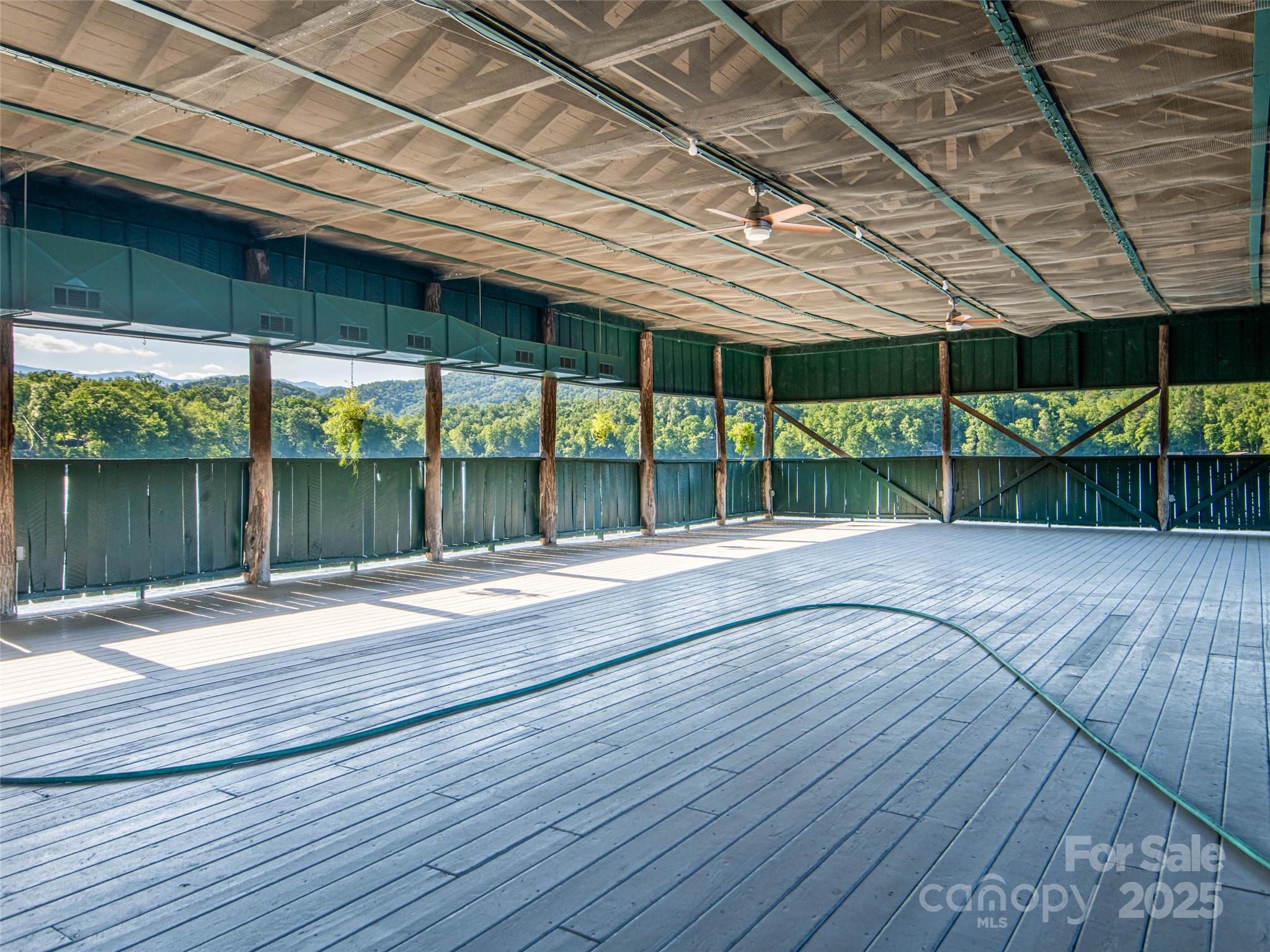 Lake Tahoma - Residential