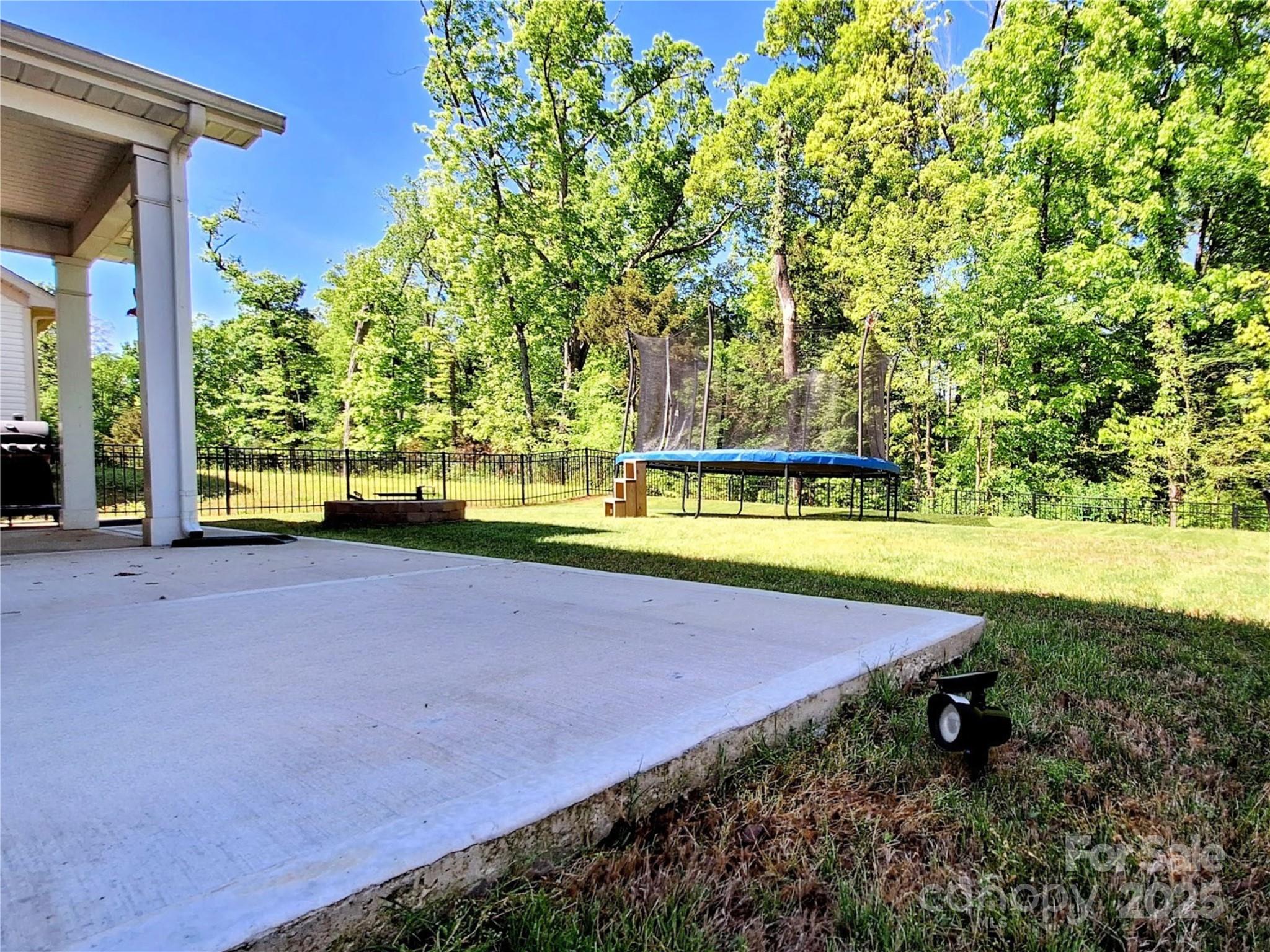 413 Hunton Forest Drive