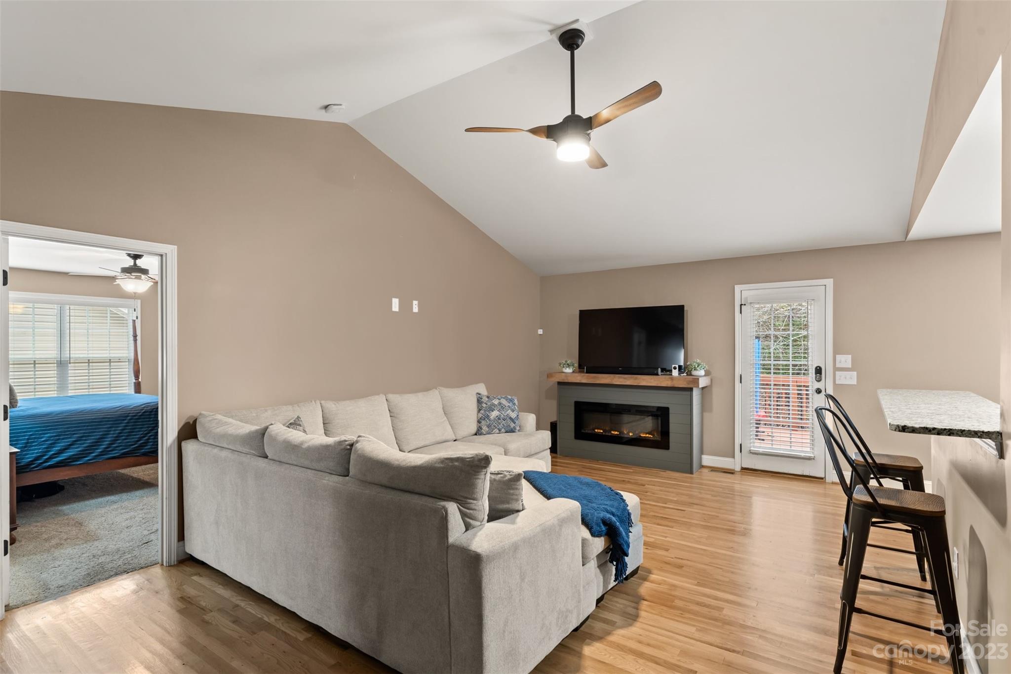 Thornbury Village - Residential