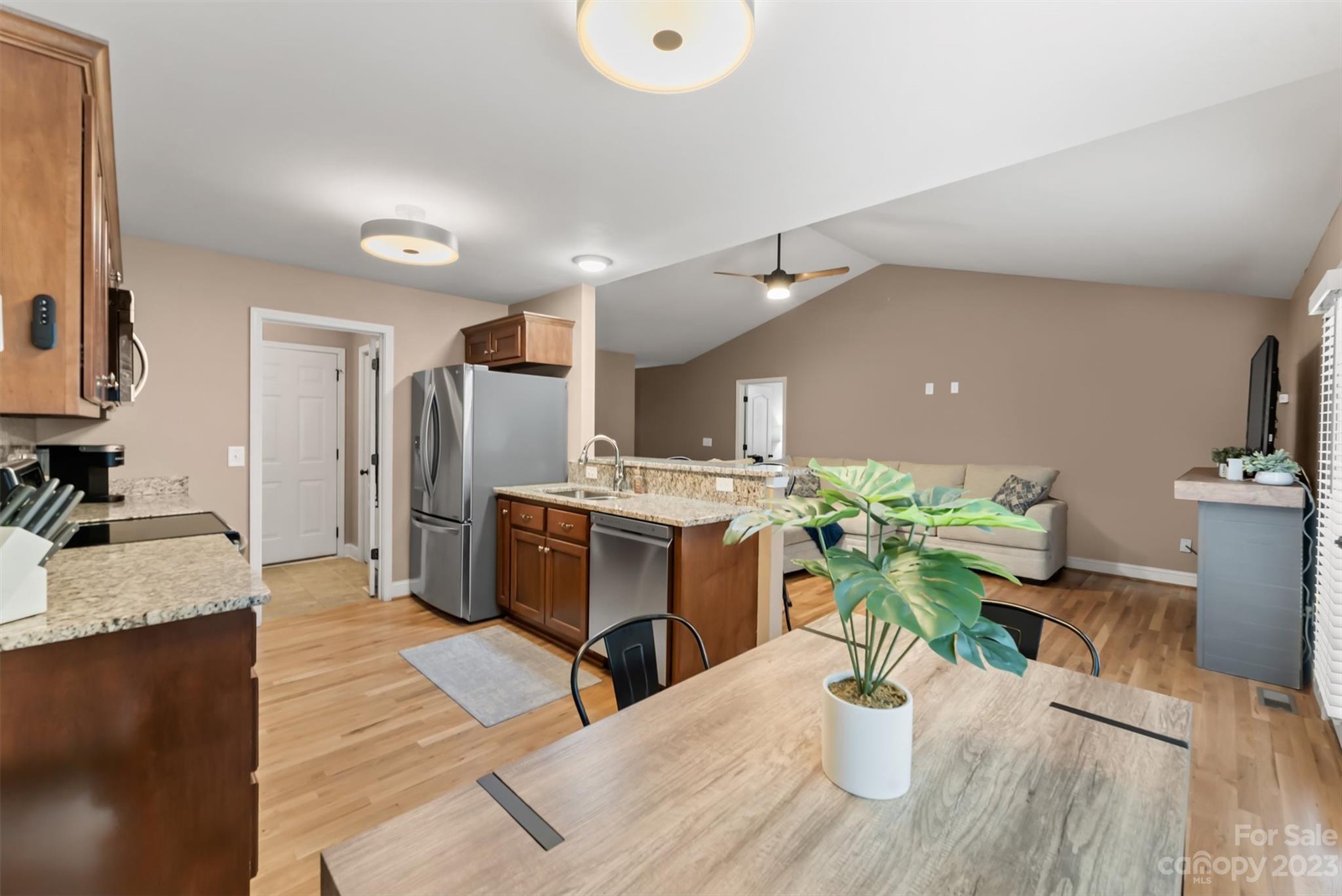 Thornbury Village - Residential