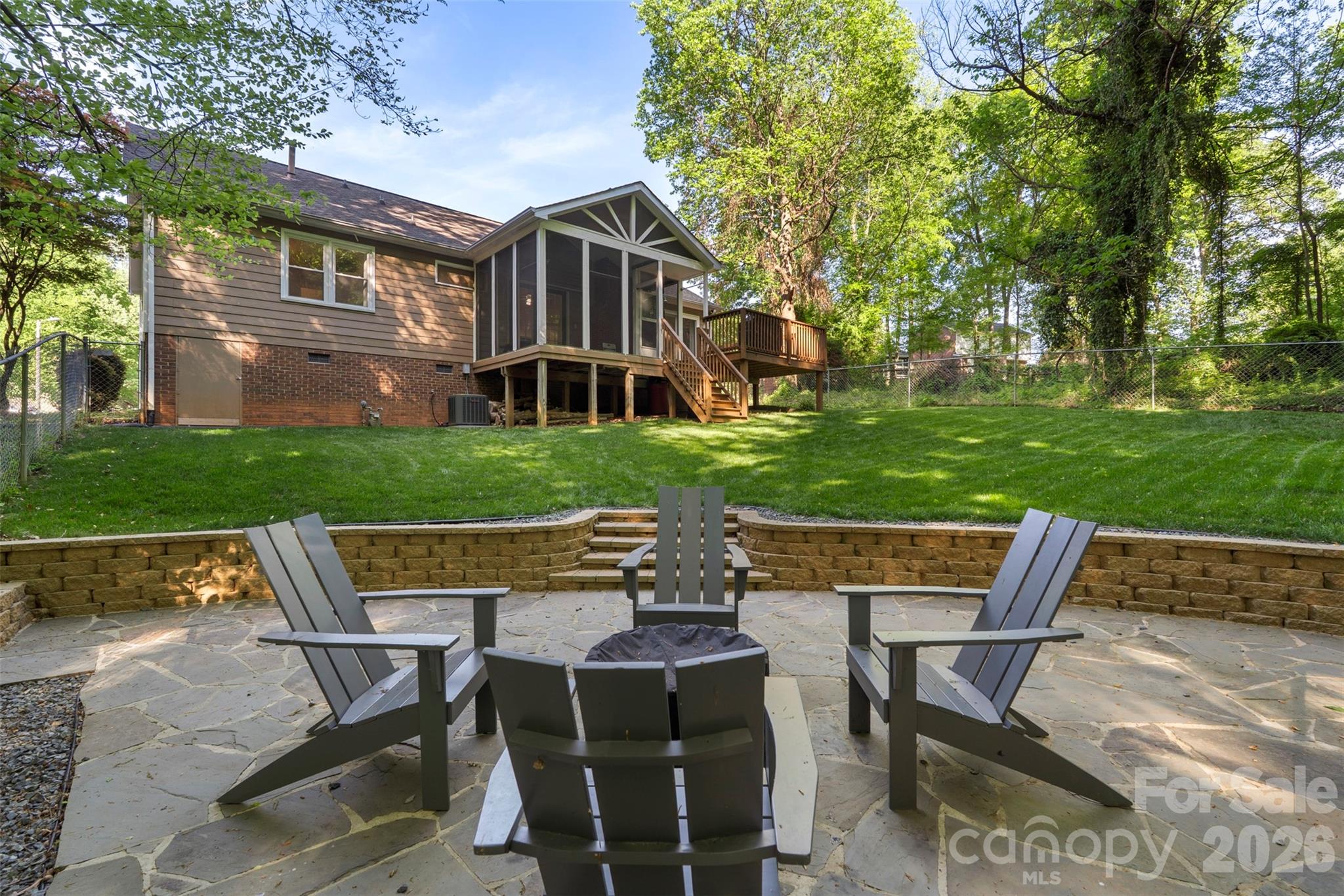 Mcalpine Woods - Residential