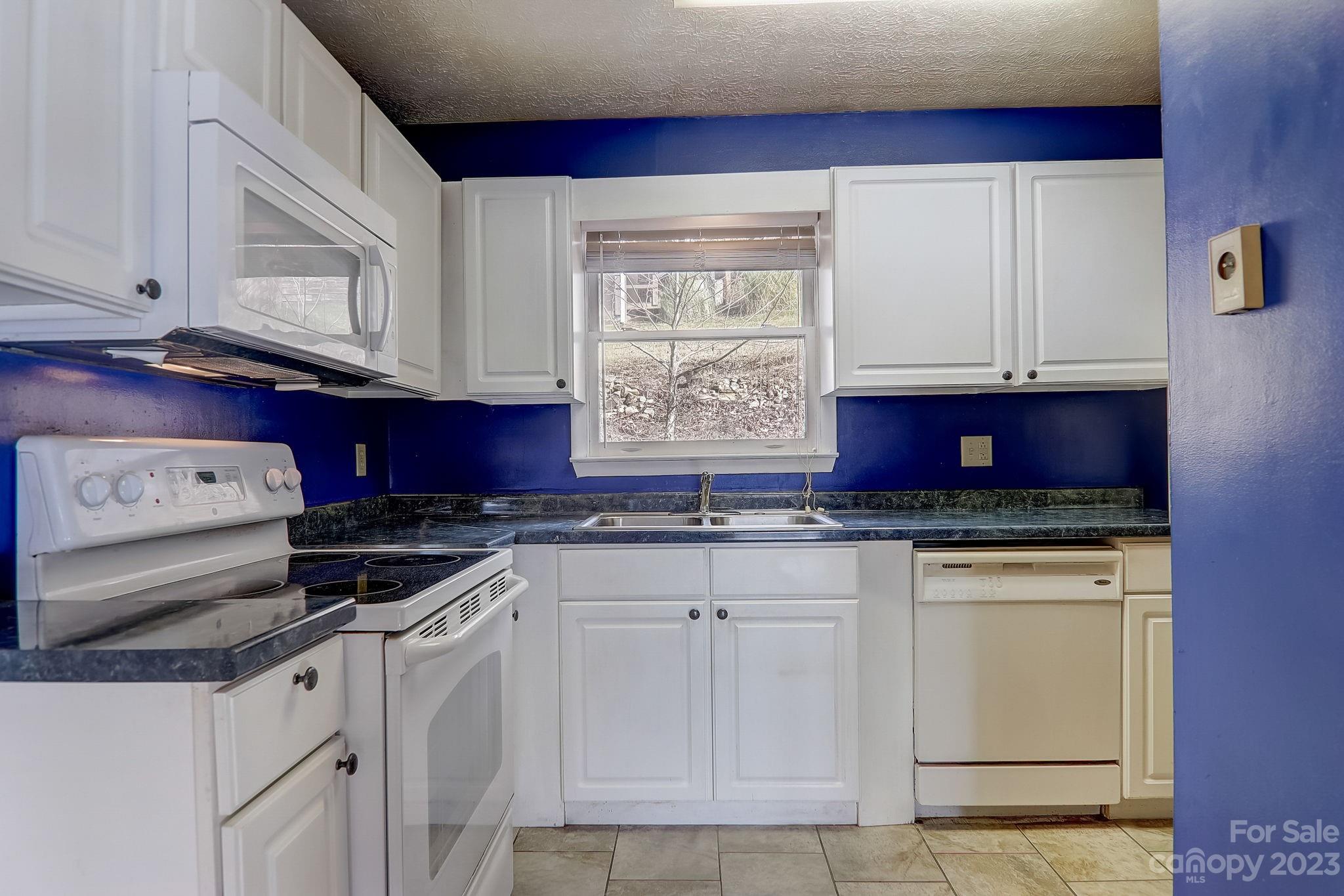 The Knolls - Residential