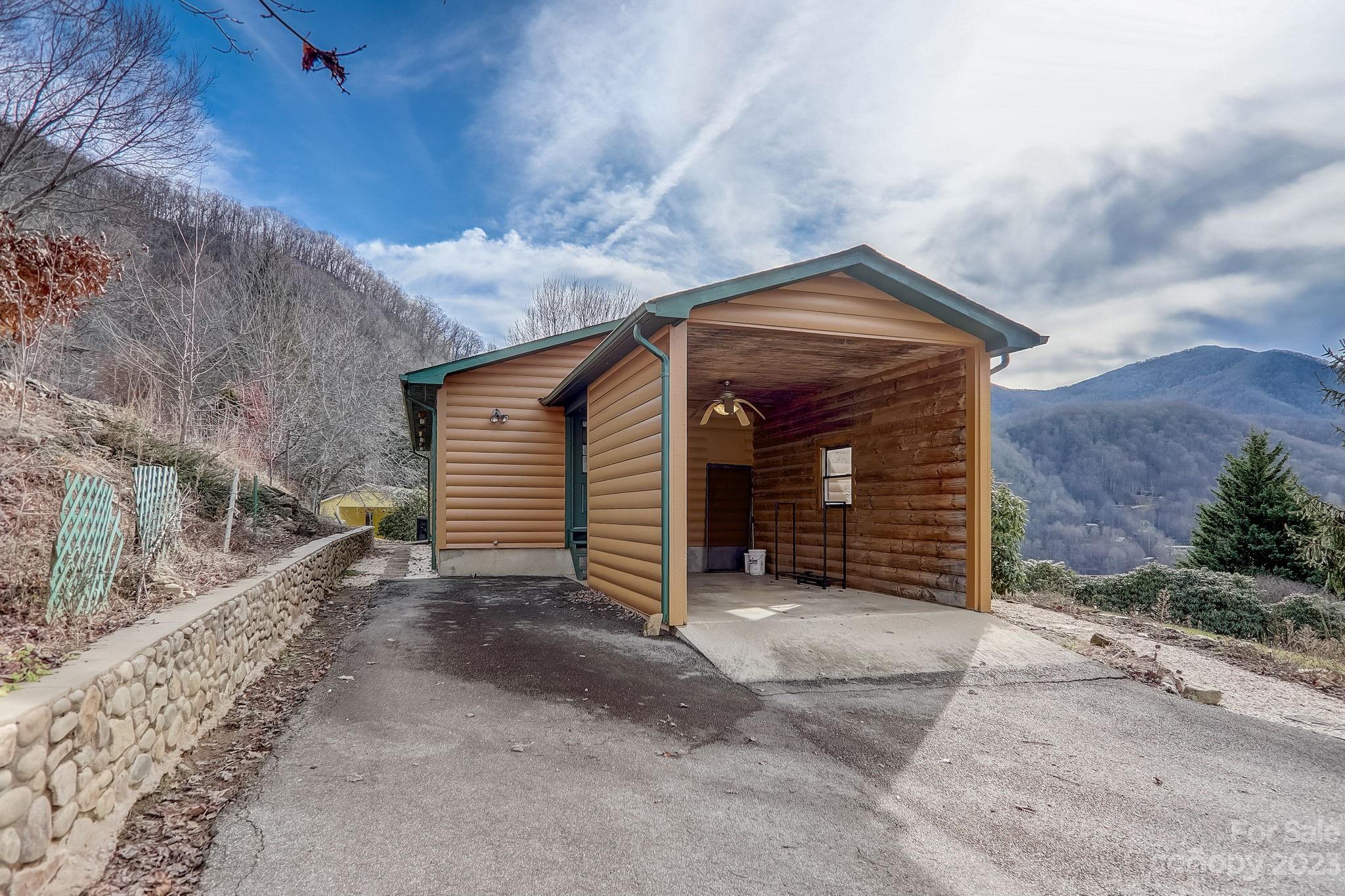 The Knolls - Residential