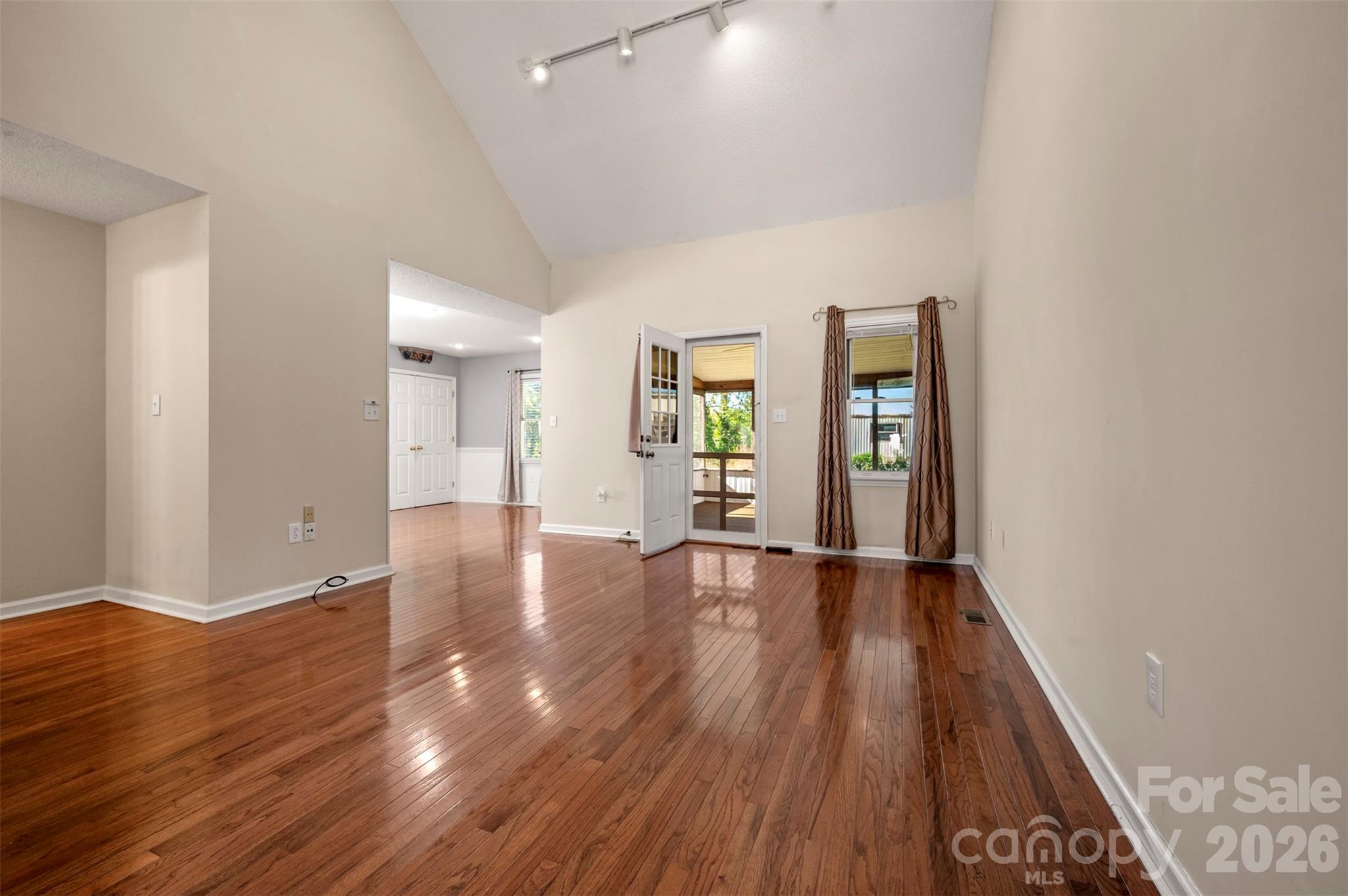 Central Park - Residential