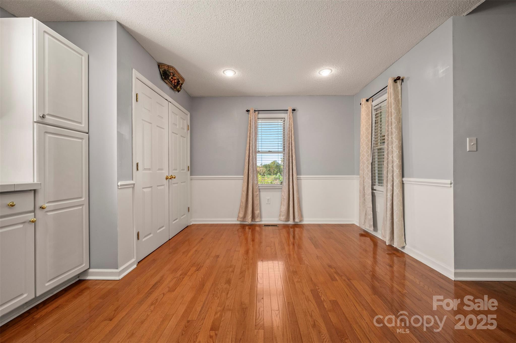 Central Park - Residential