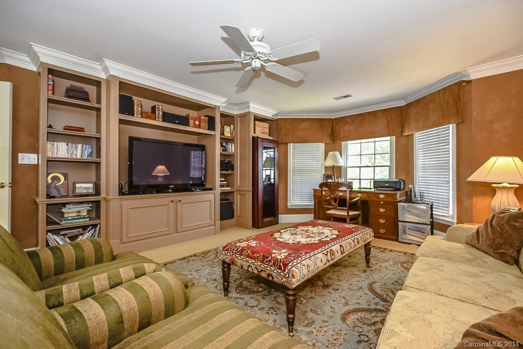 Mcalpine Forest - Residential