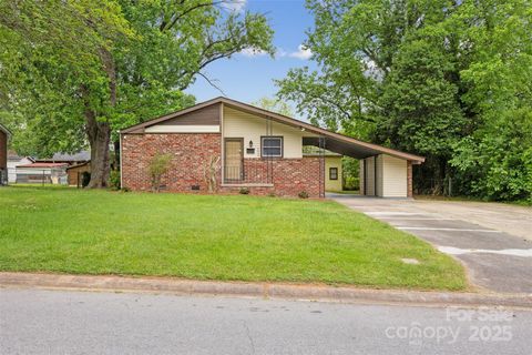 3828 Delgany Drive Charlotte NC 28215