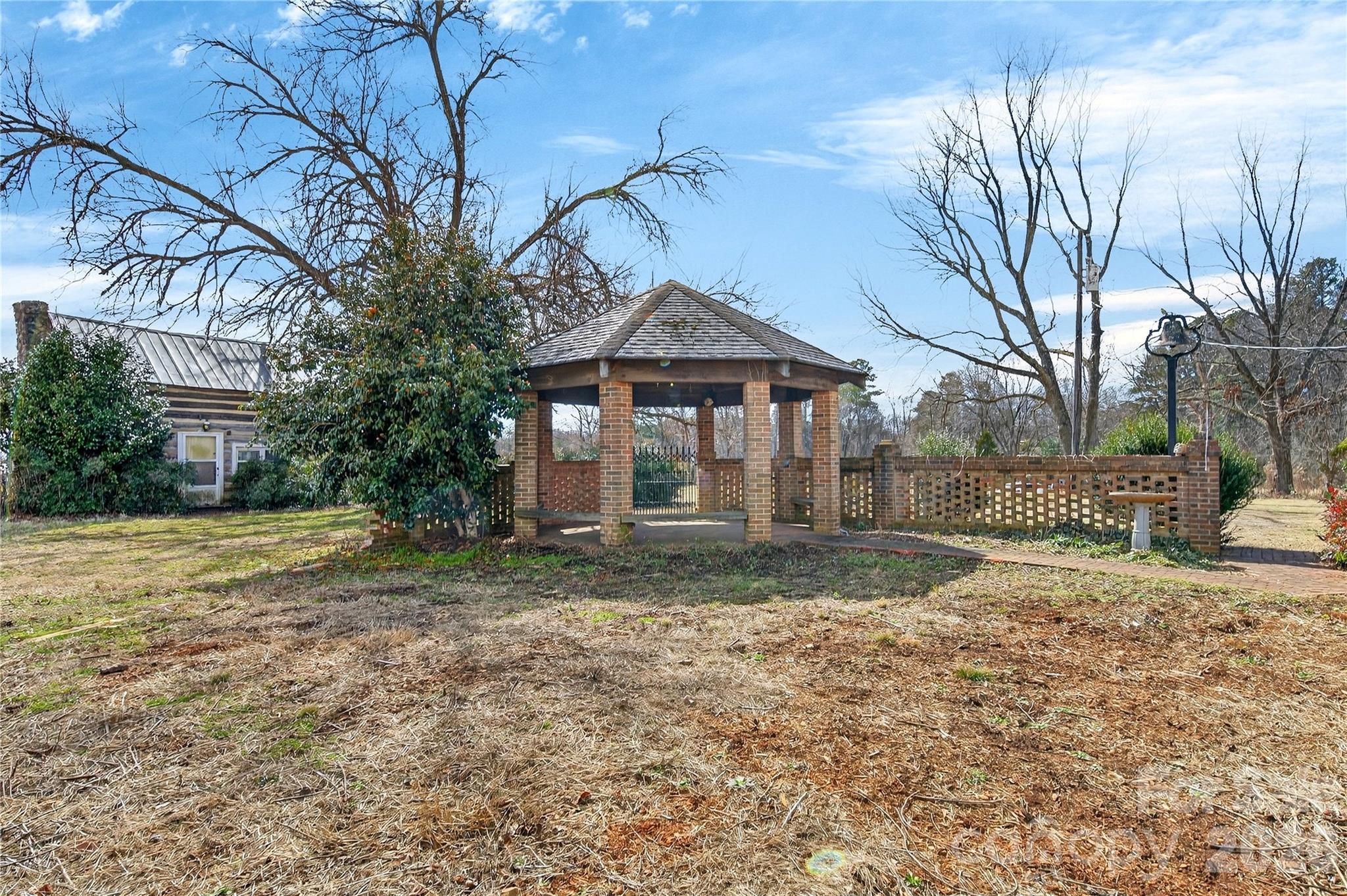 Edgewood Preserve - Residential