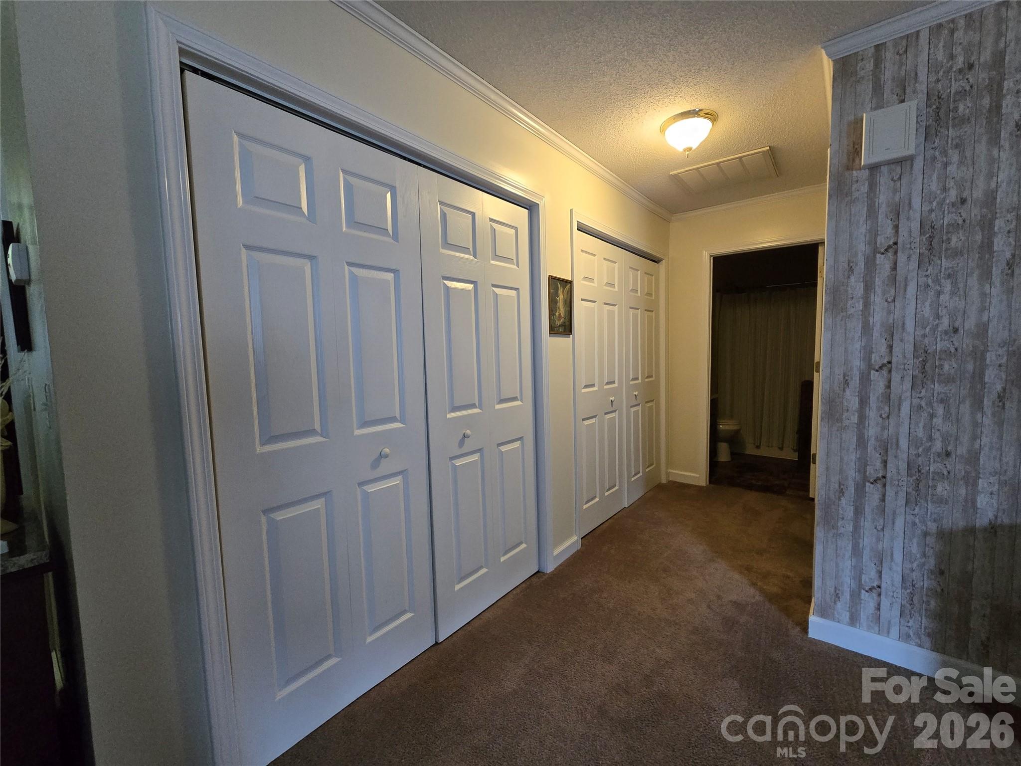 Conover Manor - Residential