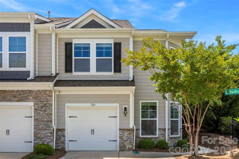 Photo for 729 Little Bluestem Drive