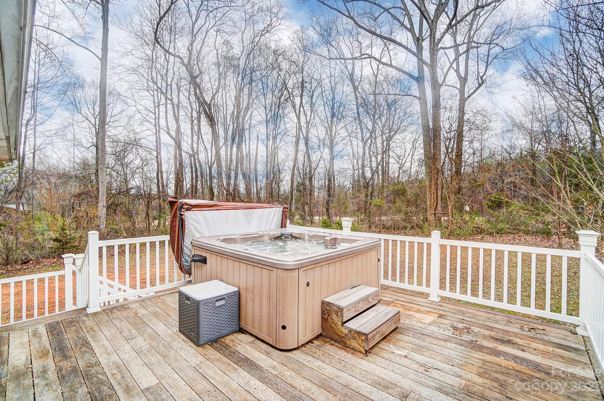 The Creeks Edge - Residential