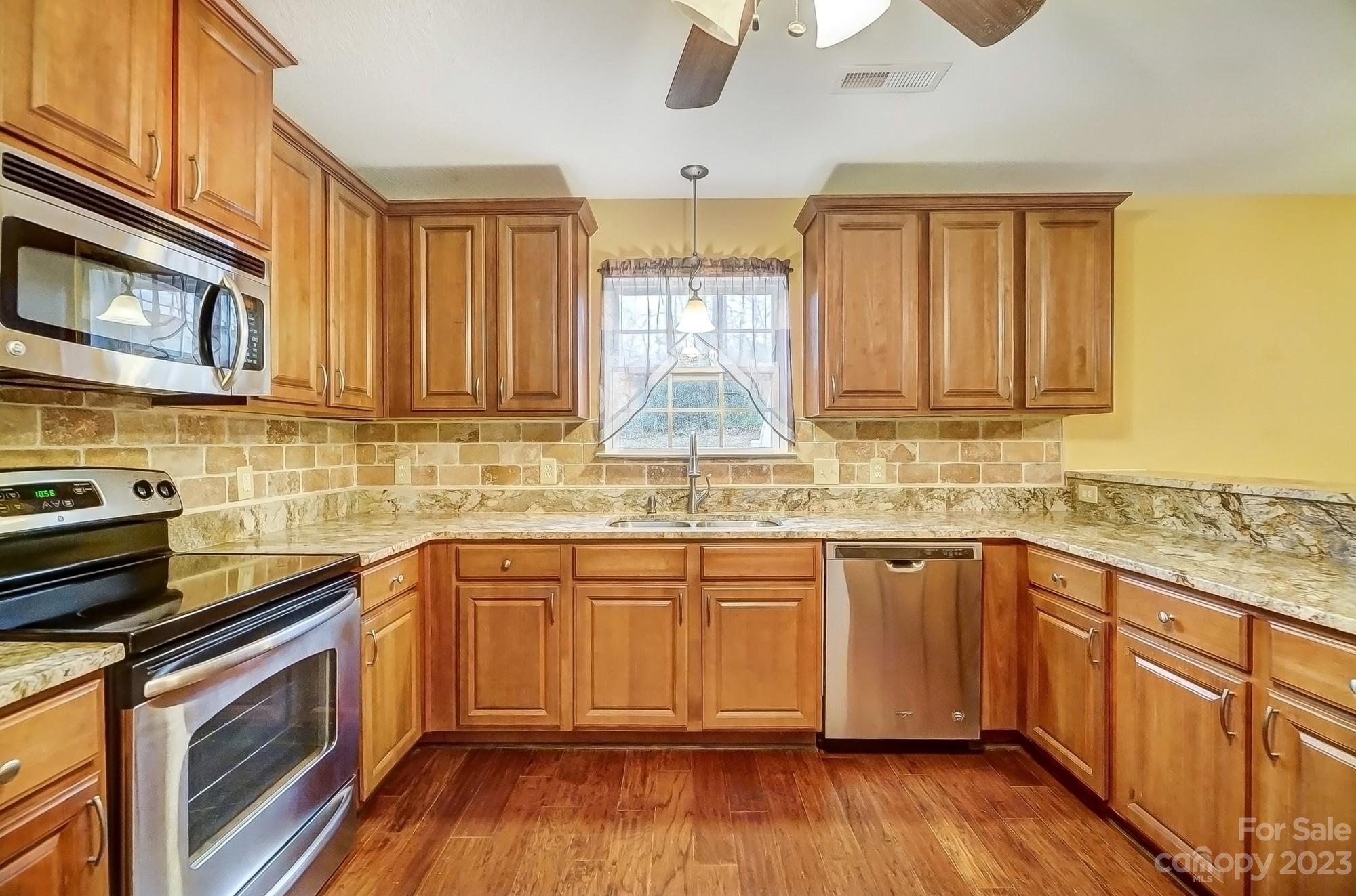 The Creeks Edge - Residential