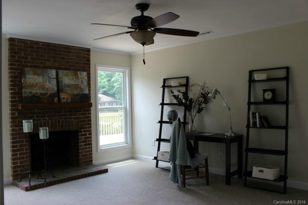 Wood Hollow - Residential