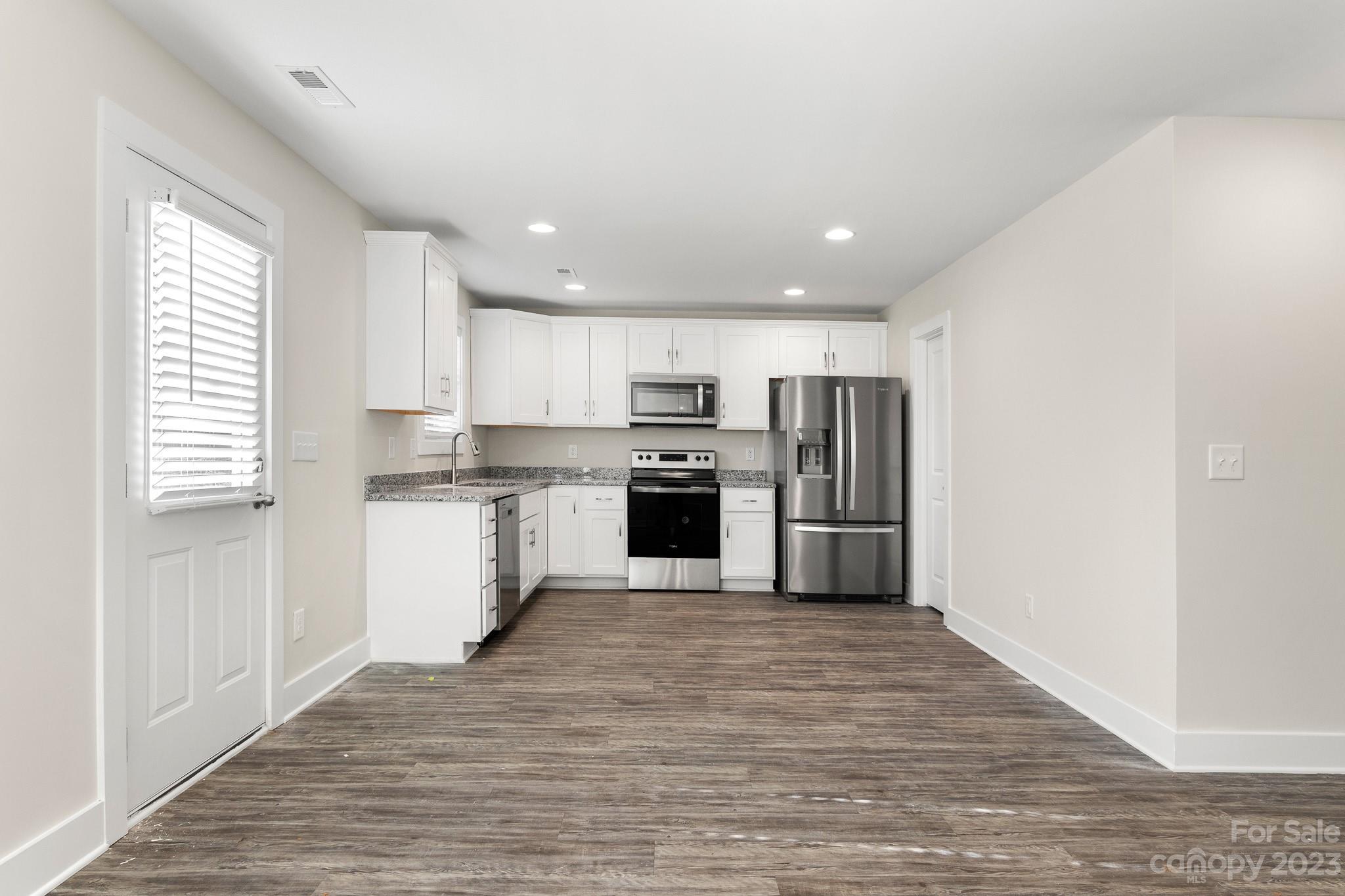 Coolwater Court - Residential