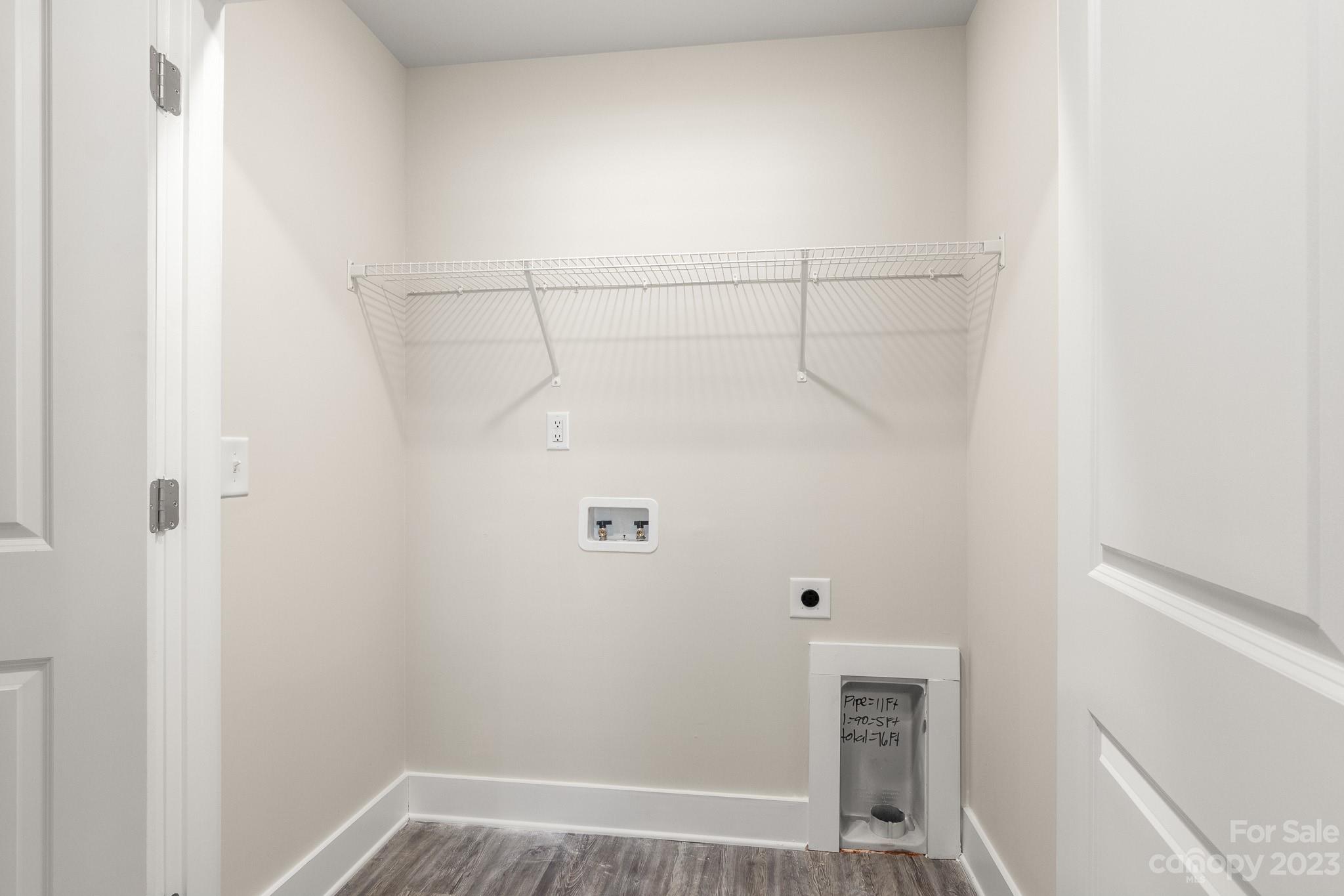 Coolwater Court - Residential