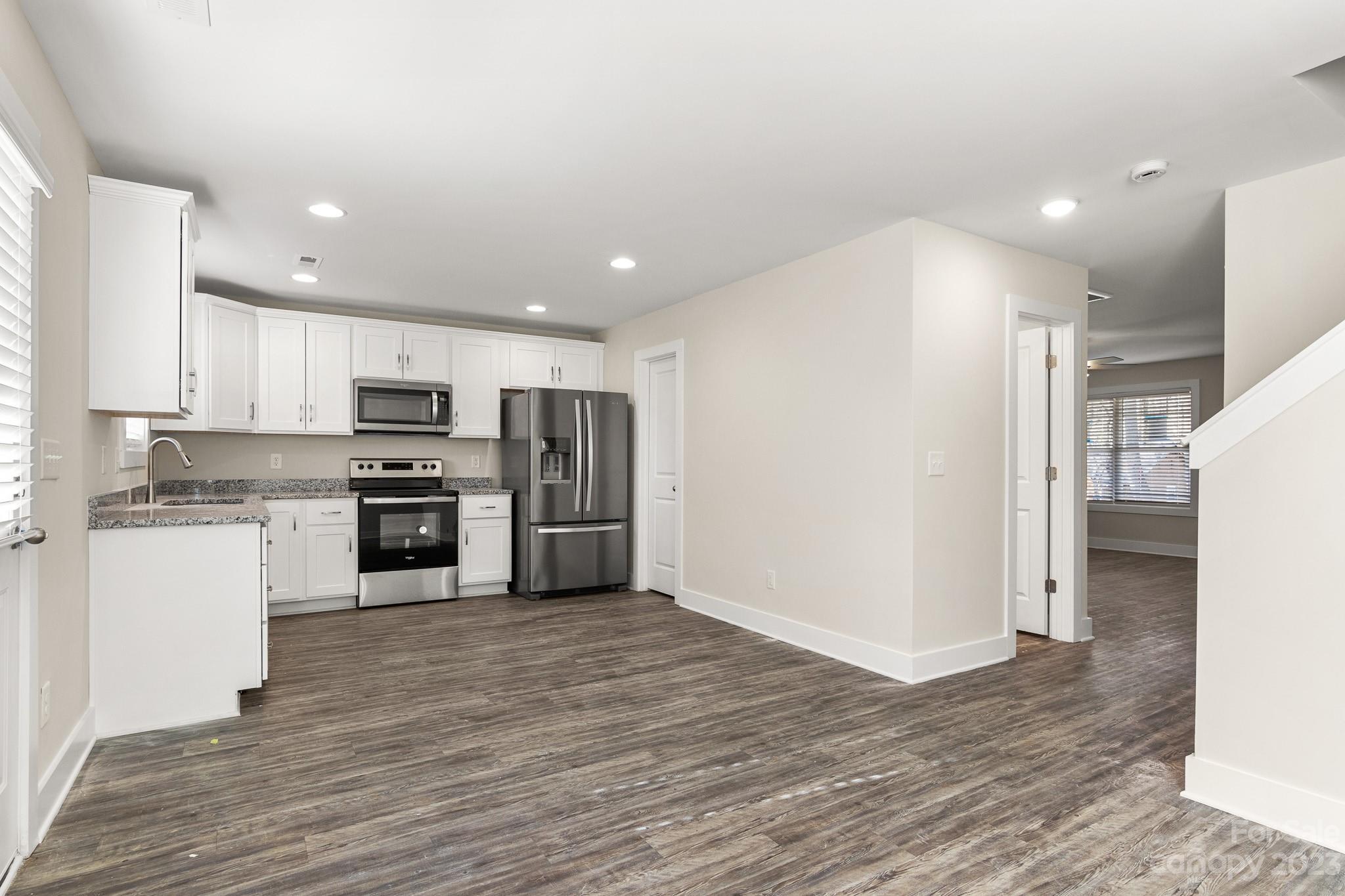 Coolwater Court - Residential