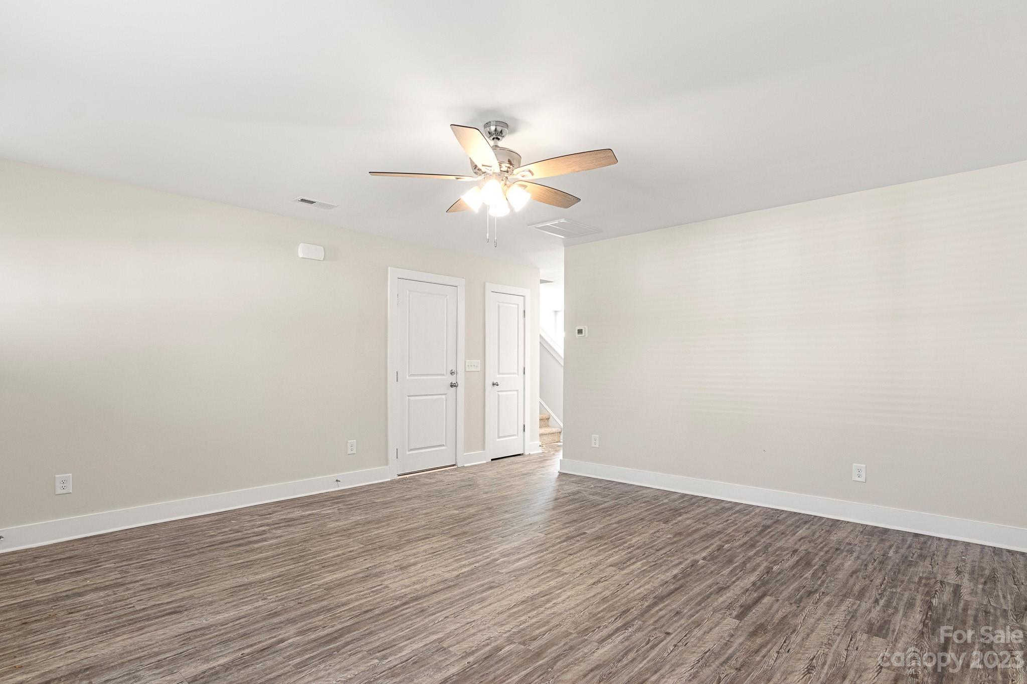 Coolwater Court - Residential