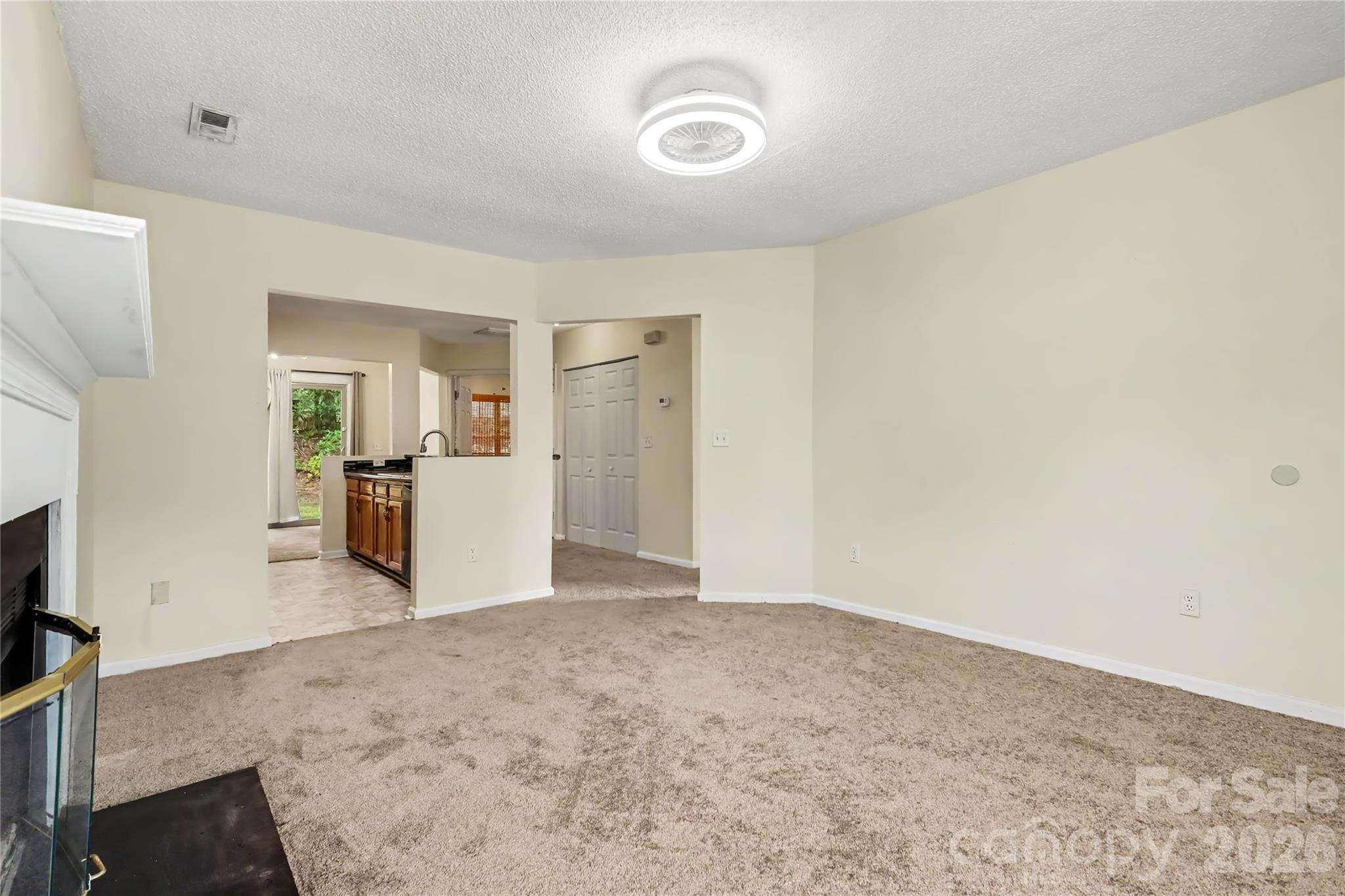 1611 Dendy Lane