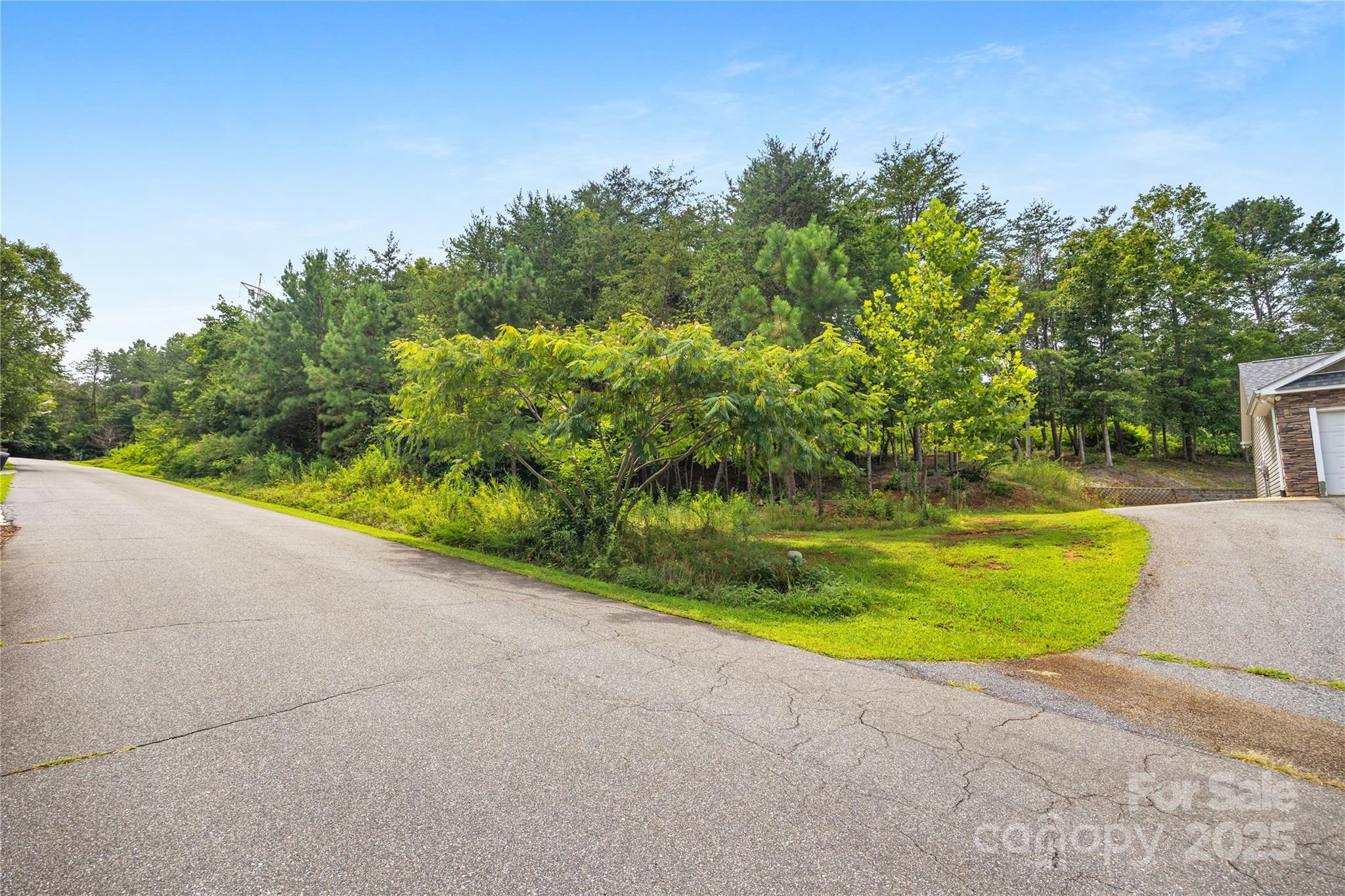 2066 Lake Acres Drive