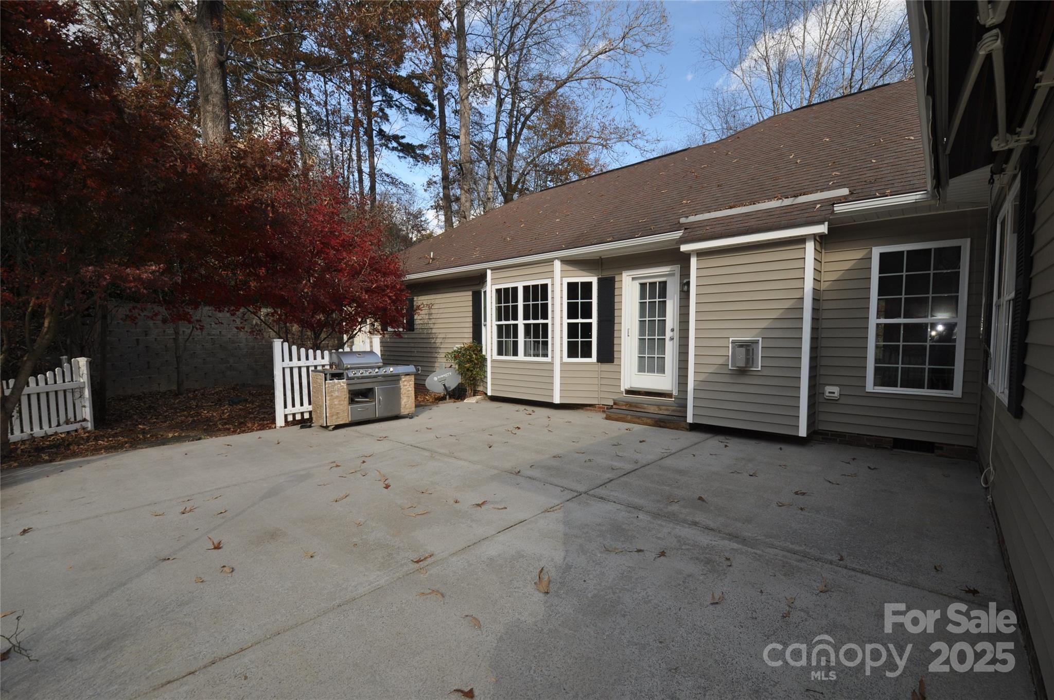 The Summit - Residential