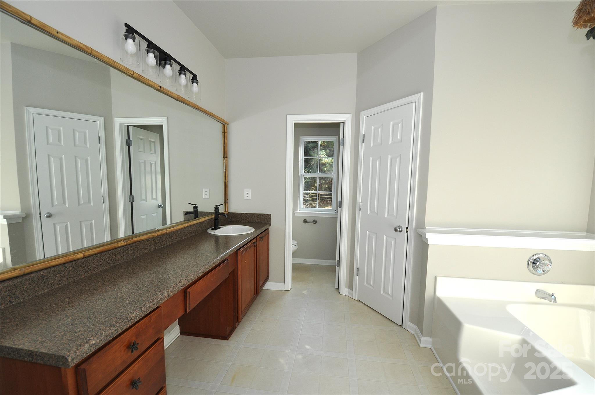 The Summit - Residential