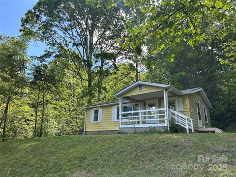 106 Wilrecar Drive Black Mountain NC 28711