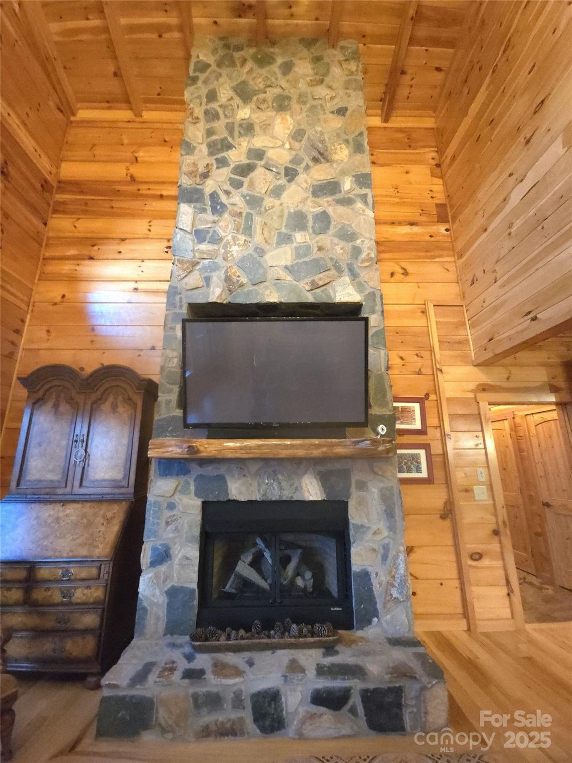 Grandview Peaks - Residential