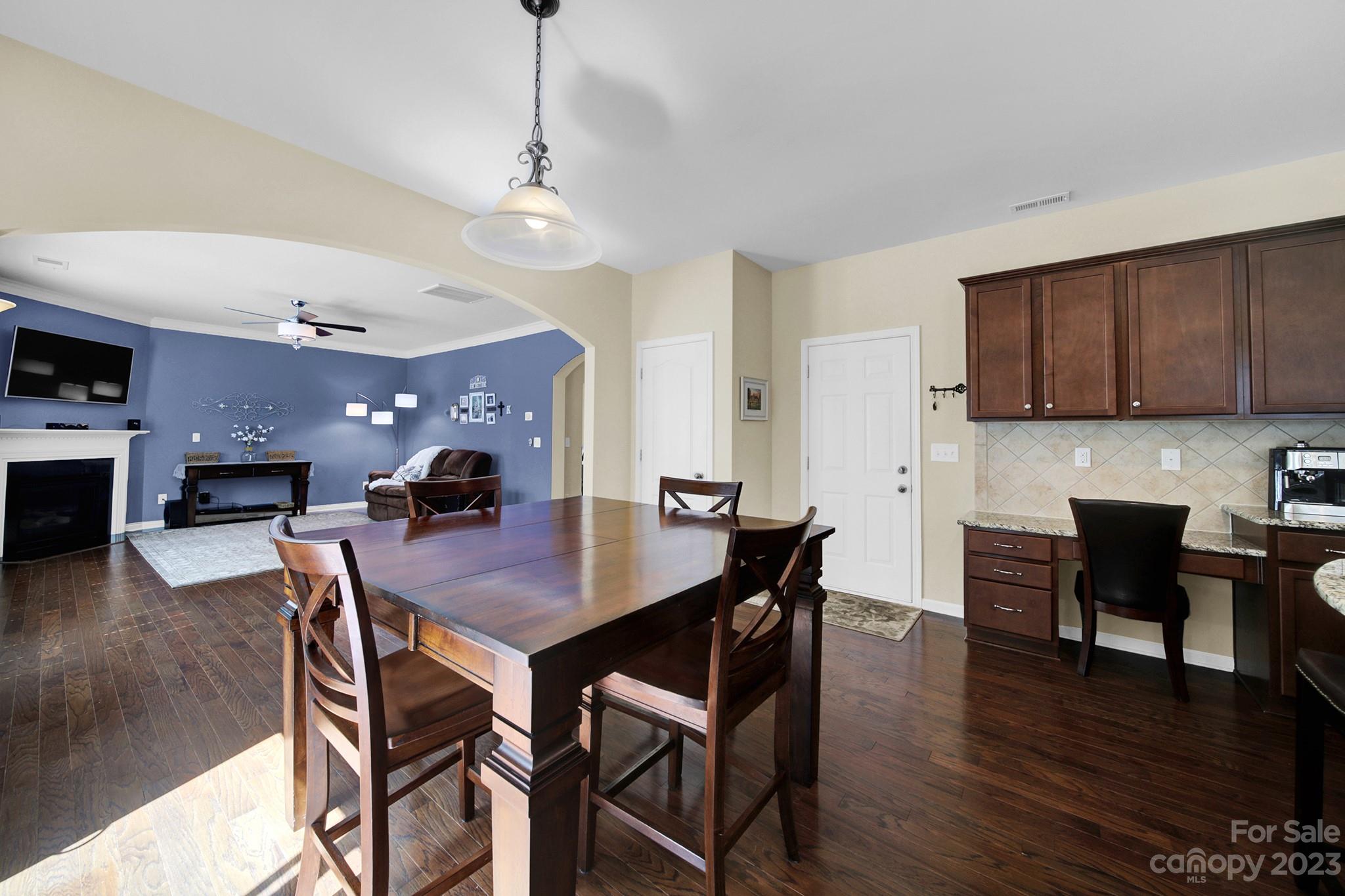 Stowe Pointe - Residential