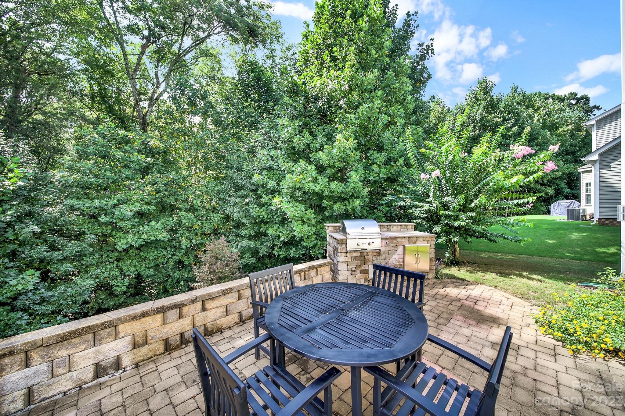 Stowe Pointe - Residential