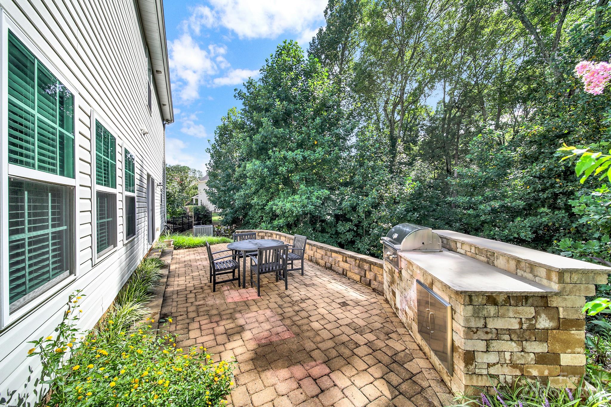 Stowe Pointe - Residential