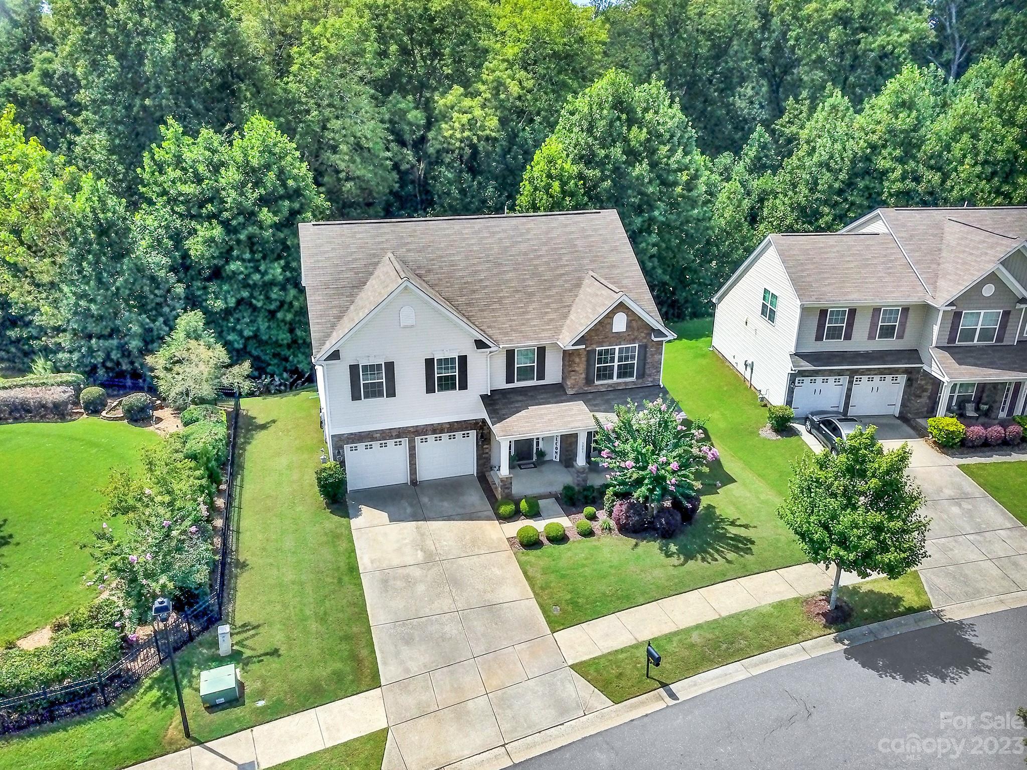 Stowe Pointe - Residential