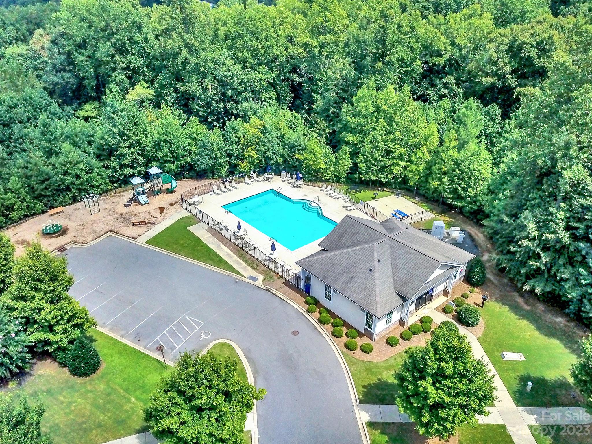 Stowe Pointe - Residential