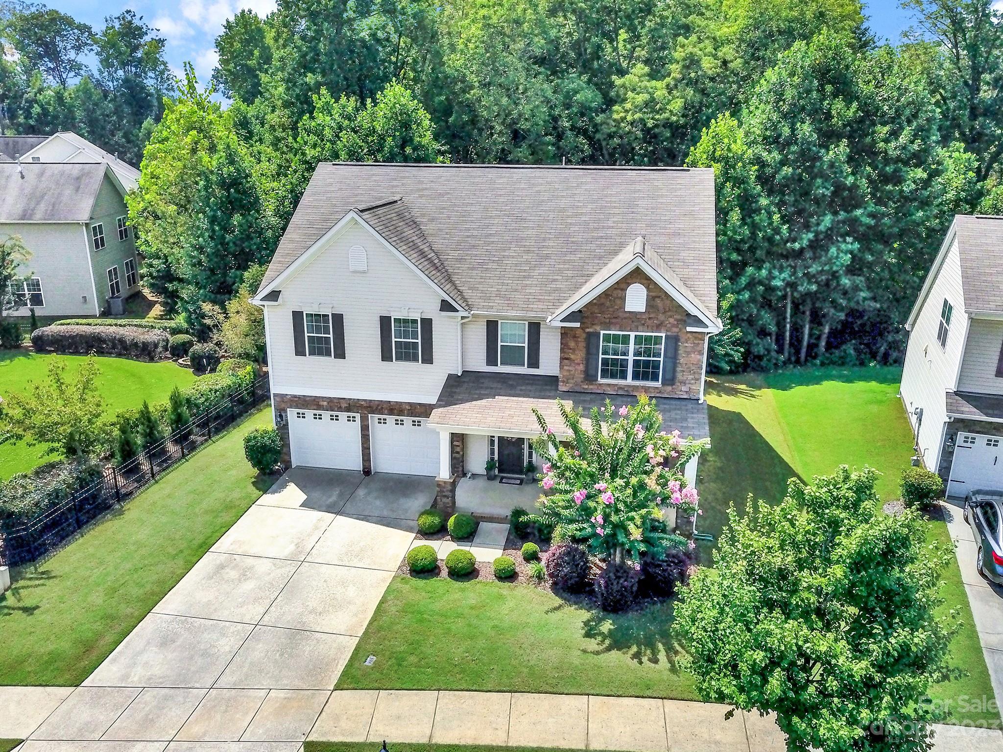 Stowe Pointe - Residential