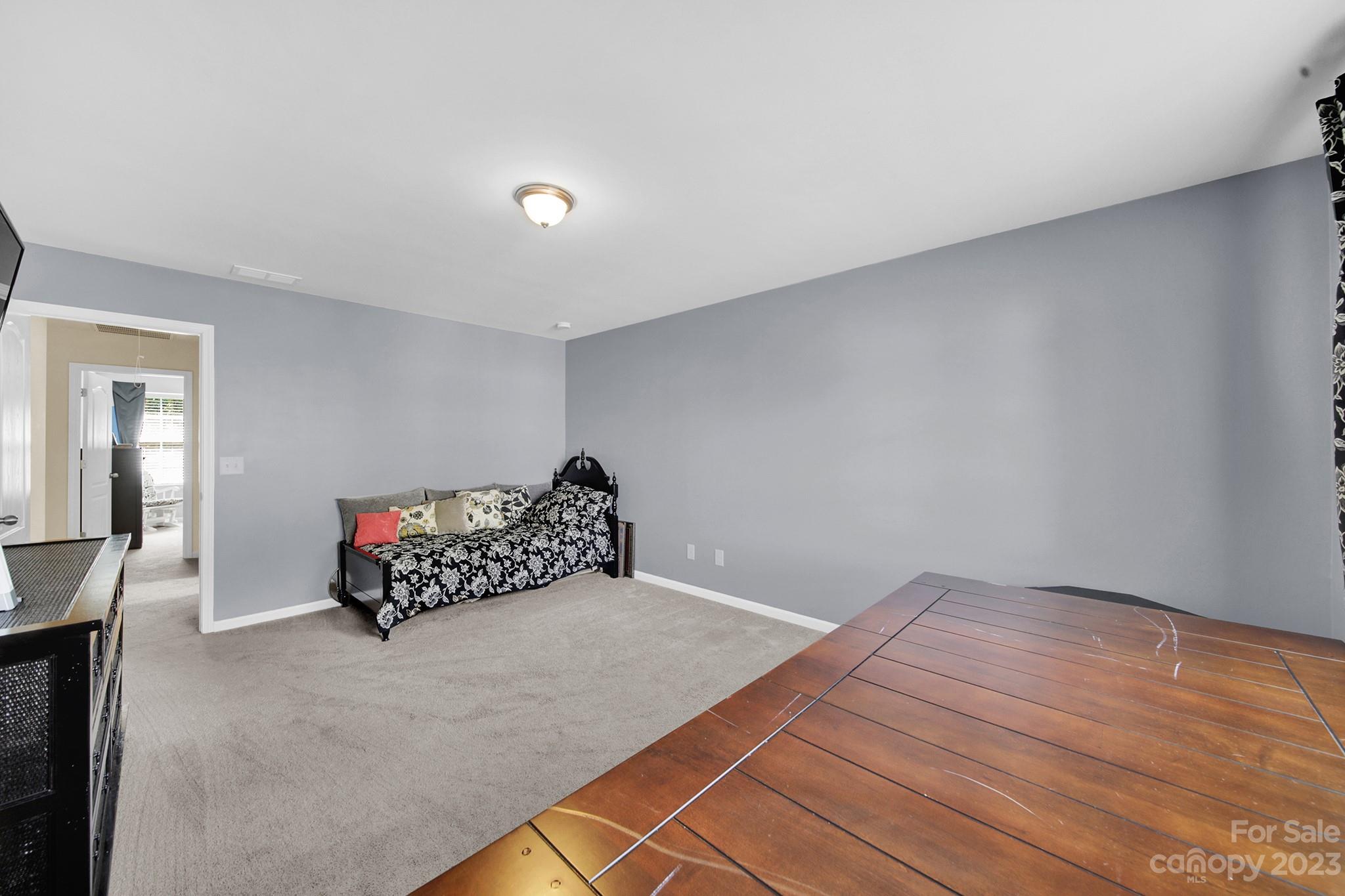 Stowe Pointe - Residential