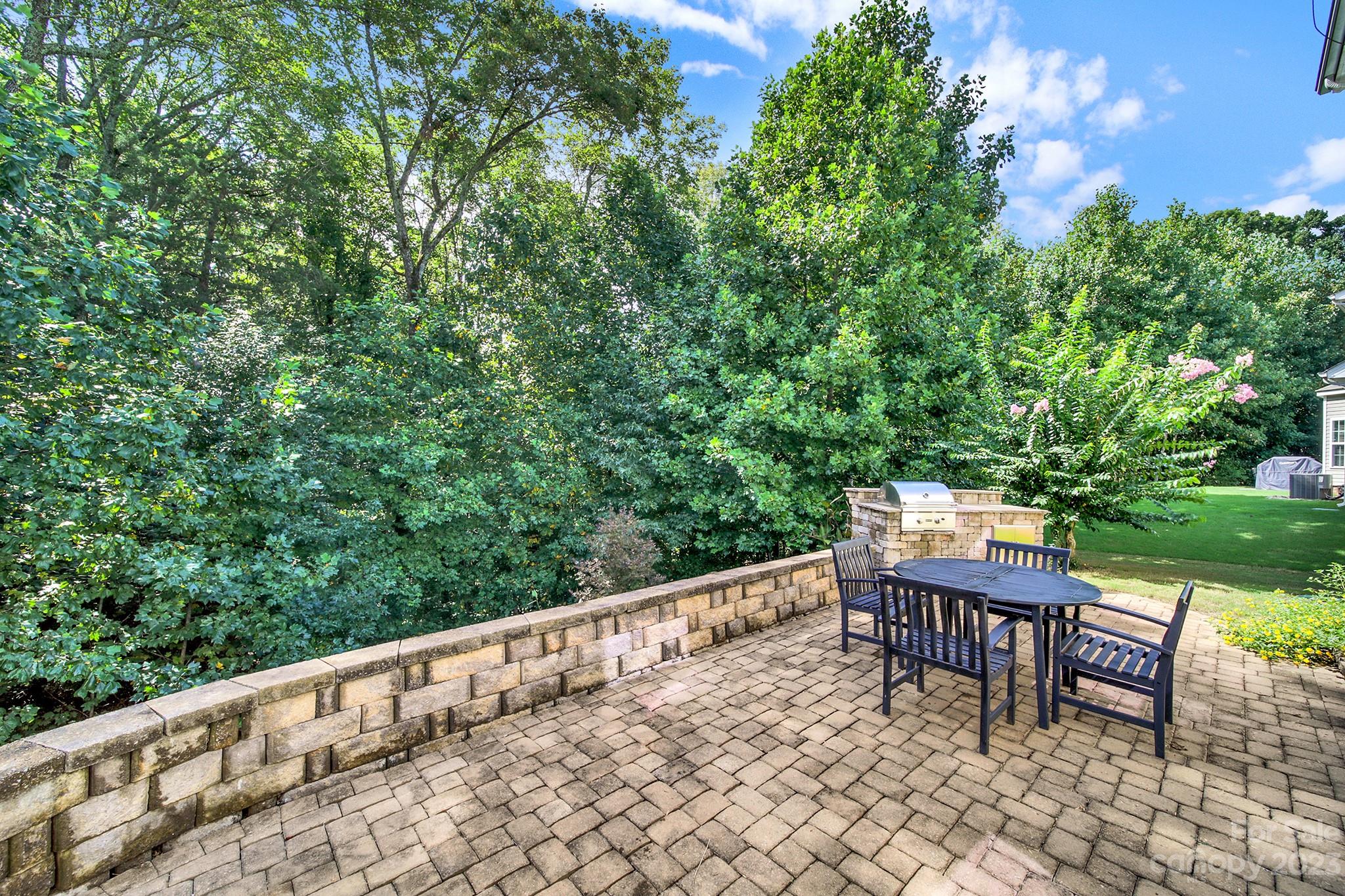 Stowe Pointe - Residential