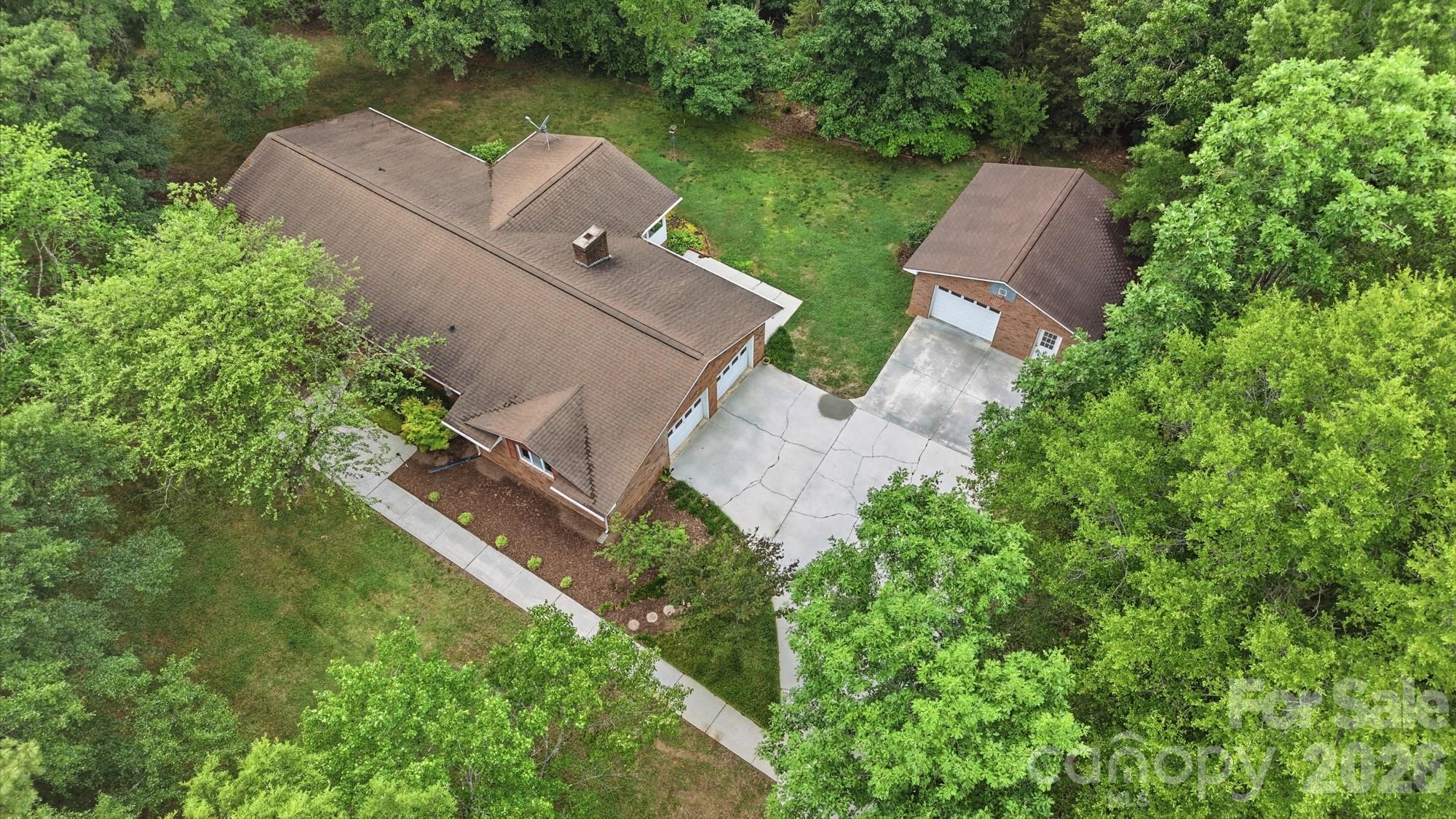 201 Hickory Hill Lane