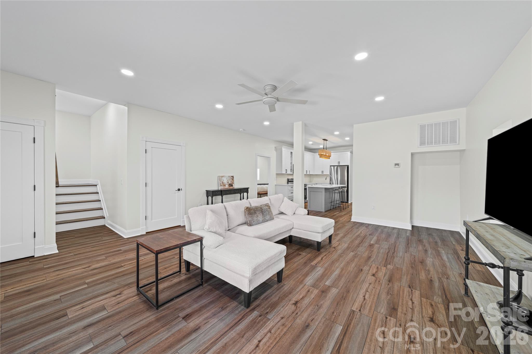 129 Corban Avenue SE 6
