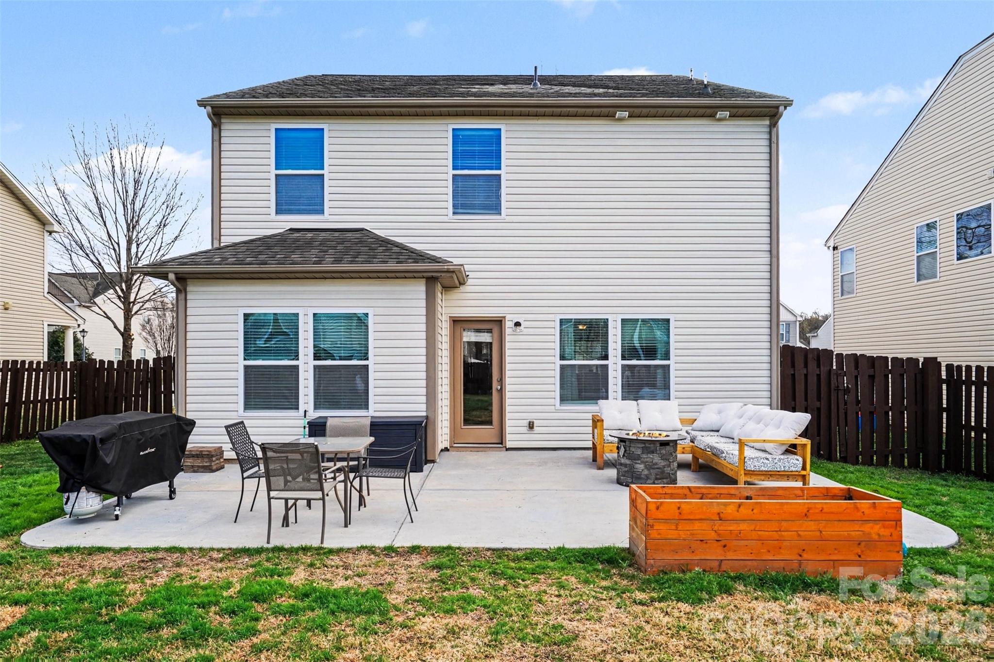 Seven Oaks - Residential