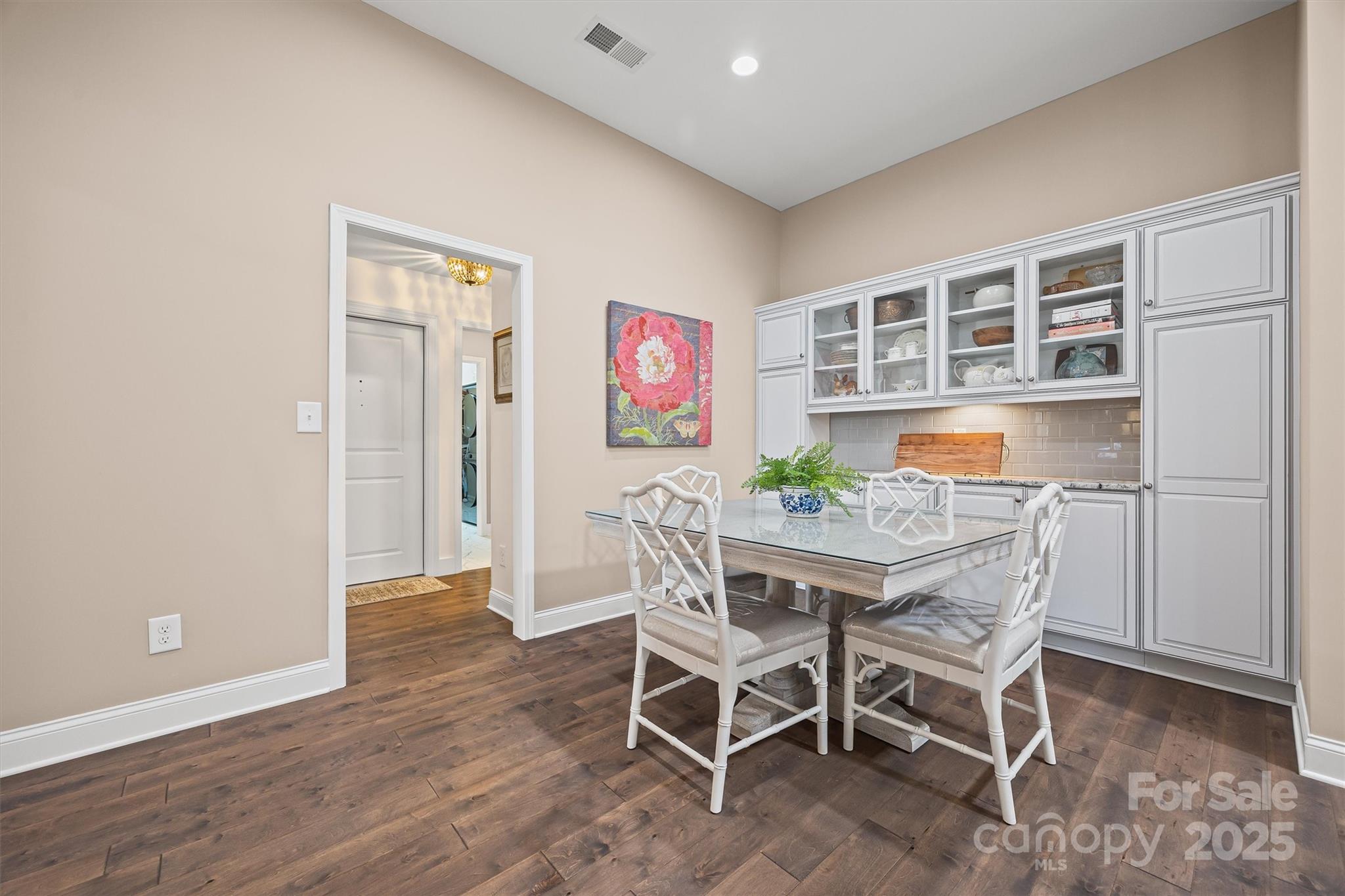 Villas at Robinson Oaks - Residential