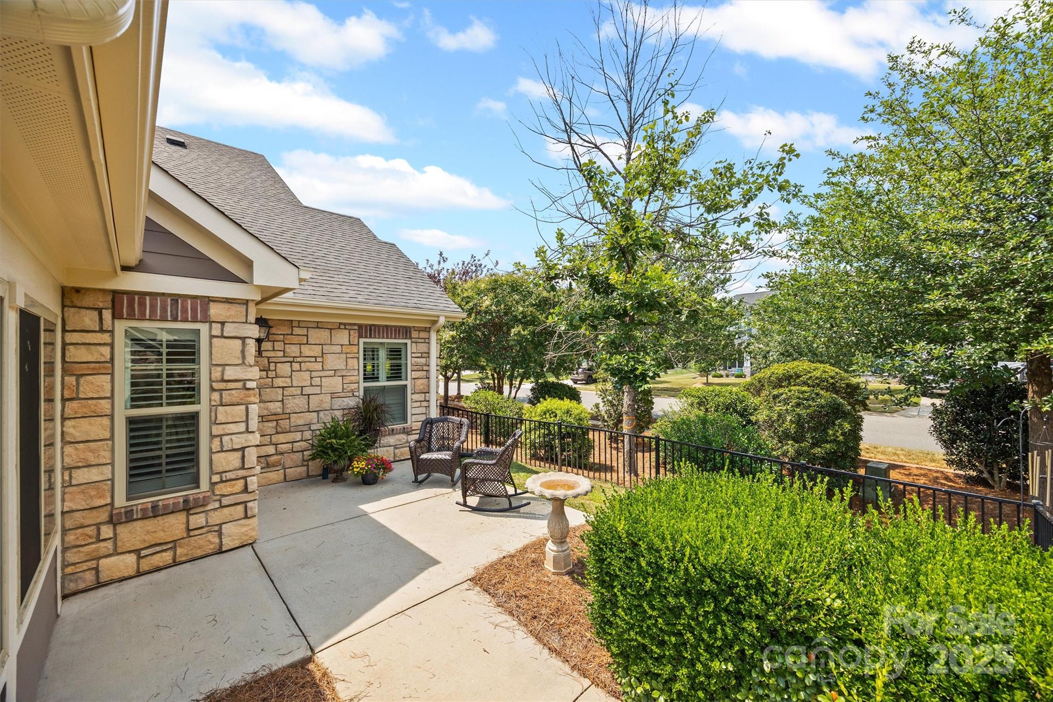 Villas at Robinson Oaks - Residential