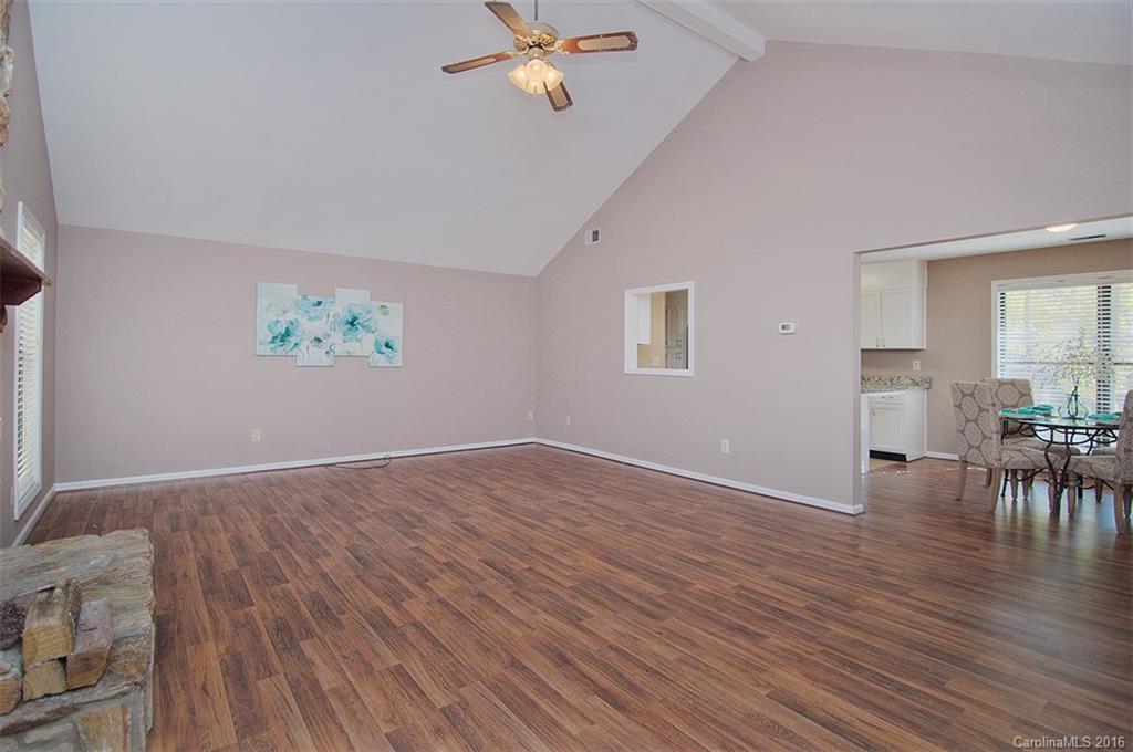 Tega Cay - Residential