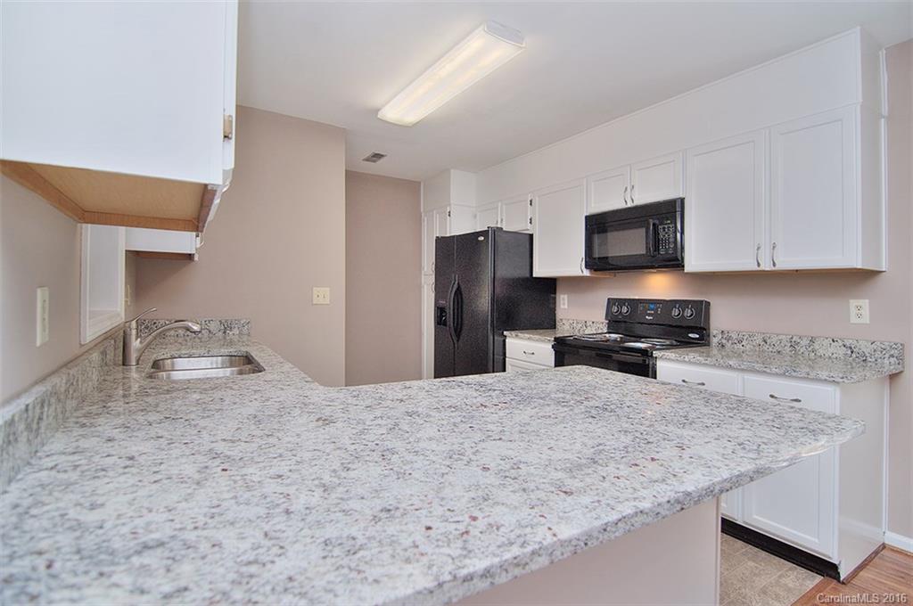 Tega Cay - Residential