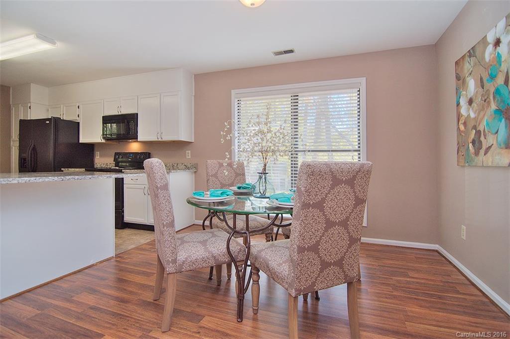 Tega Cay - Residential