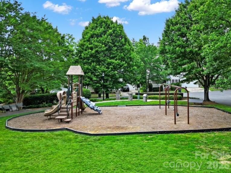 11911 Royal Castle Court