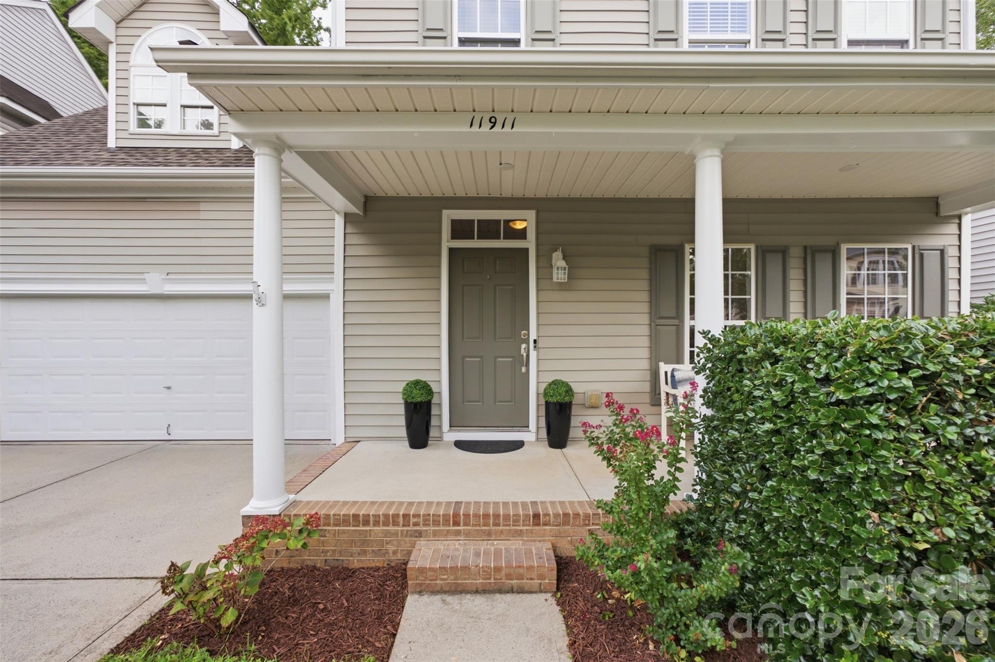 11911 Royal Castle Court