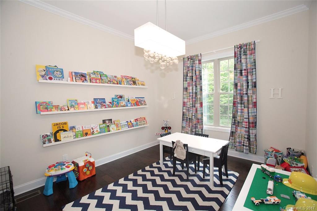 Chestnut Place - Residential