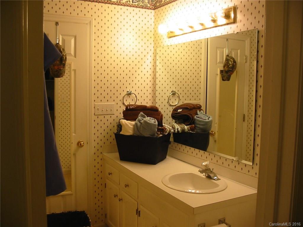 Lesslie Woods - Residential