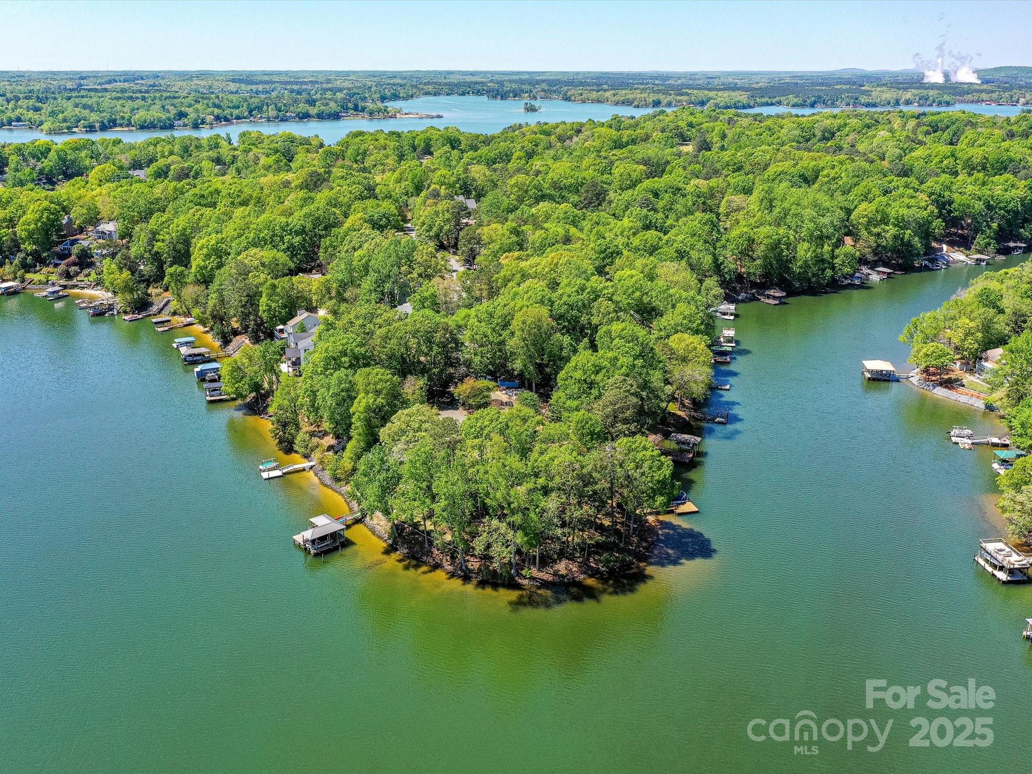 Tega Cay - Residential