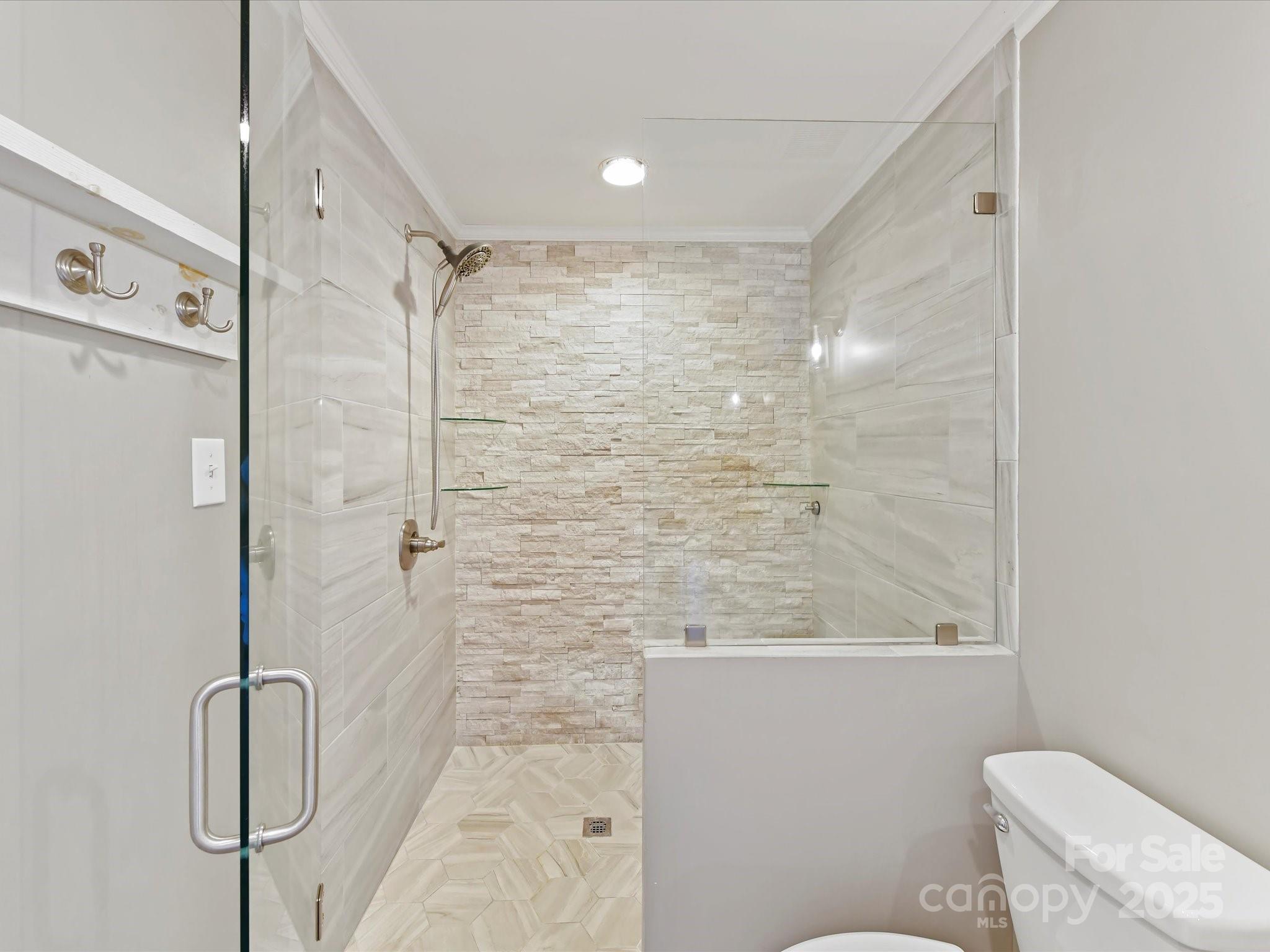 Tega Cay - Residential